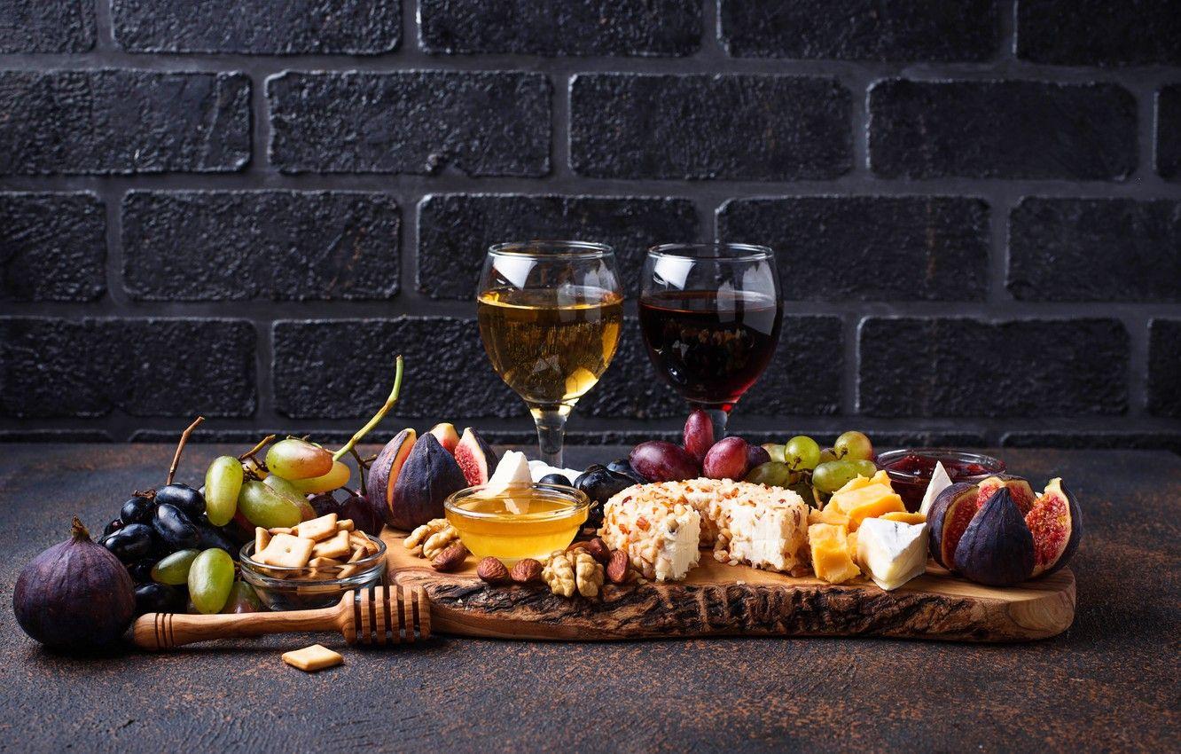 1332x850 Wallpaper wine, cheese, grapes, figs image for desktop, section еда