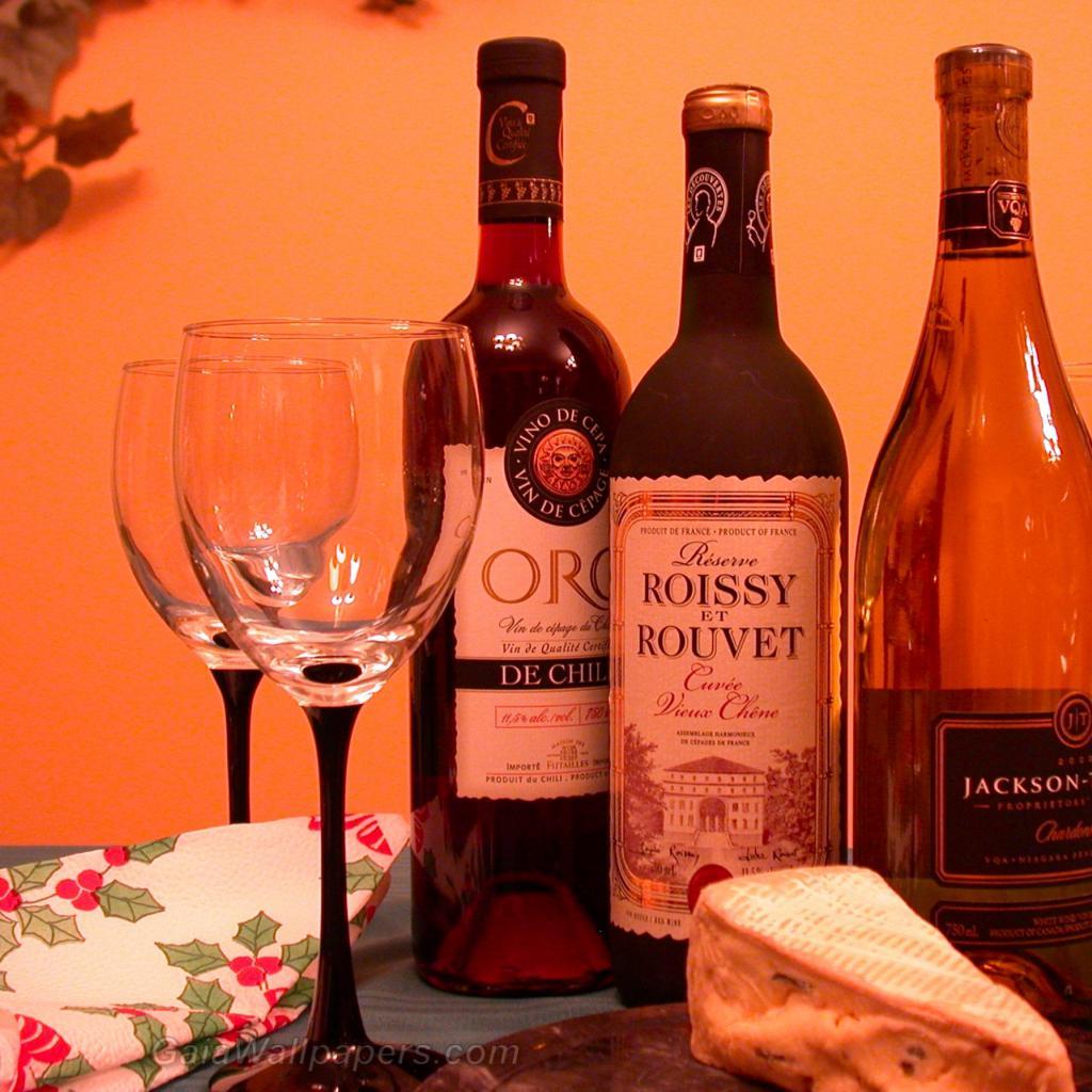 1024x1024 Wine and cheese wallpaper 1024x1024 Desktop Wallpaper