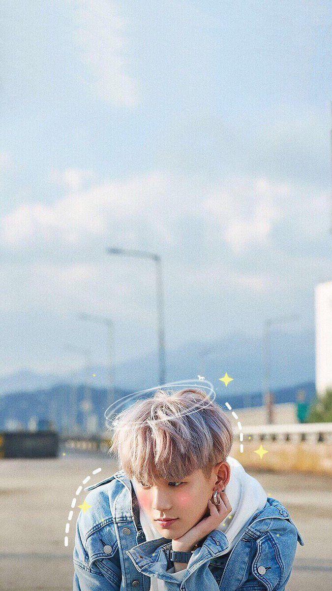 675x1200 gia says stream alien☾ Hyunsuk Wallpaper ARE SO BAD WJSJSJ anyways i tried