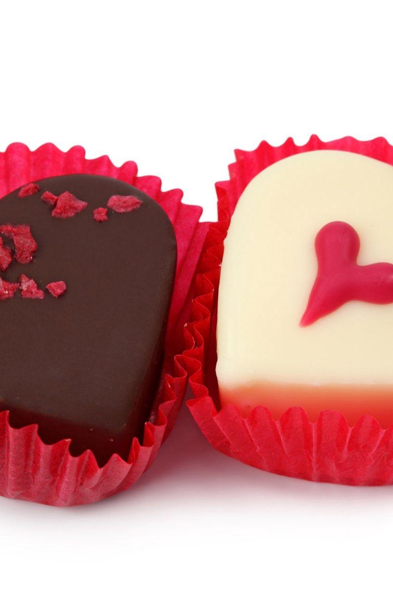 800x1200 Download Wallpaper 800x1200 Candy, Heart, Yummy Iphone 4s 4