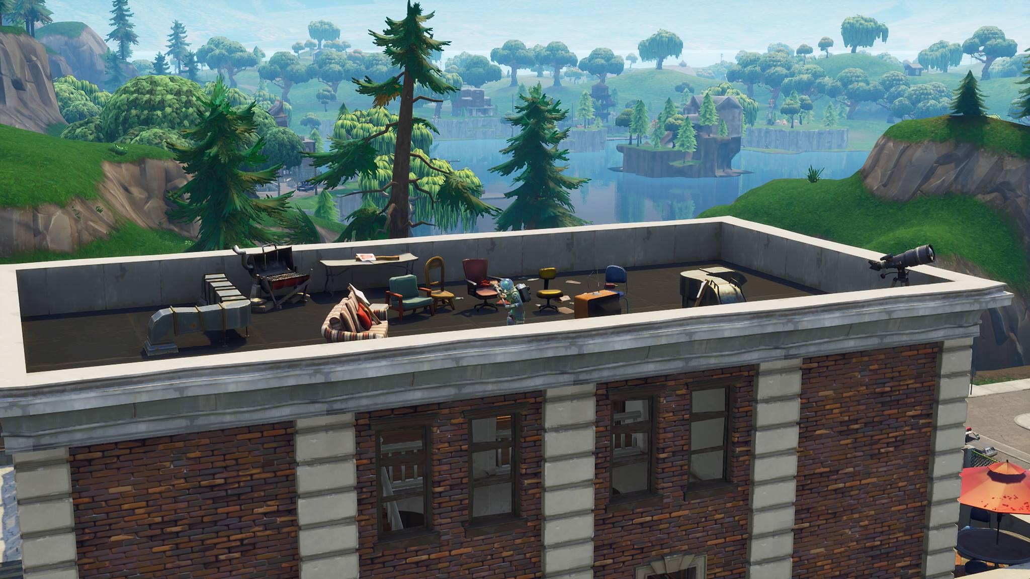 2048x1152 New 'Fortnite' Tilted Towers Area May Hint At The Comet's Imminent Arrival