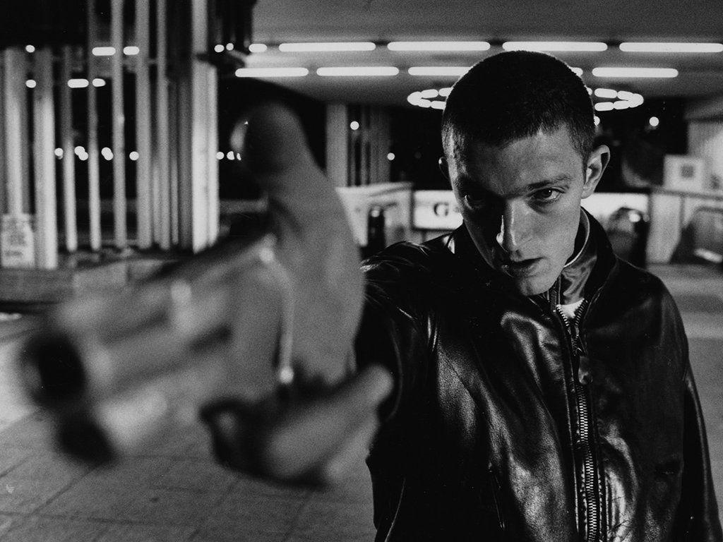 1024x768 La Haine (The Criterion Collection): Vincent Cassel, Saïd Taghmaoui, Hubert Koundé, Benoît Magimel, Francois Toumarkine, Karin Viard, Peter Kassovitz, Felicite Wouassi, Christophe Rossignon, Philippe Nahon, Francois Levantal, Andrée Damant