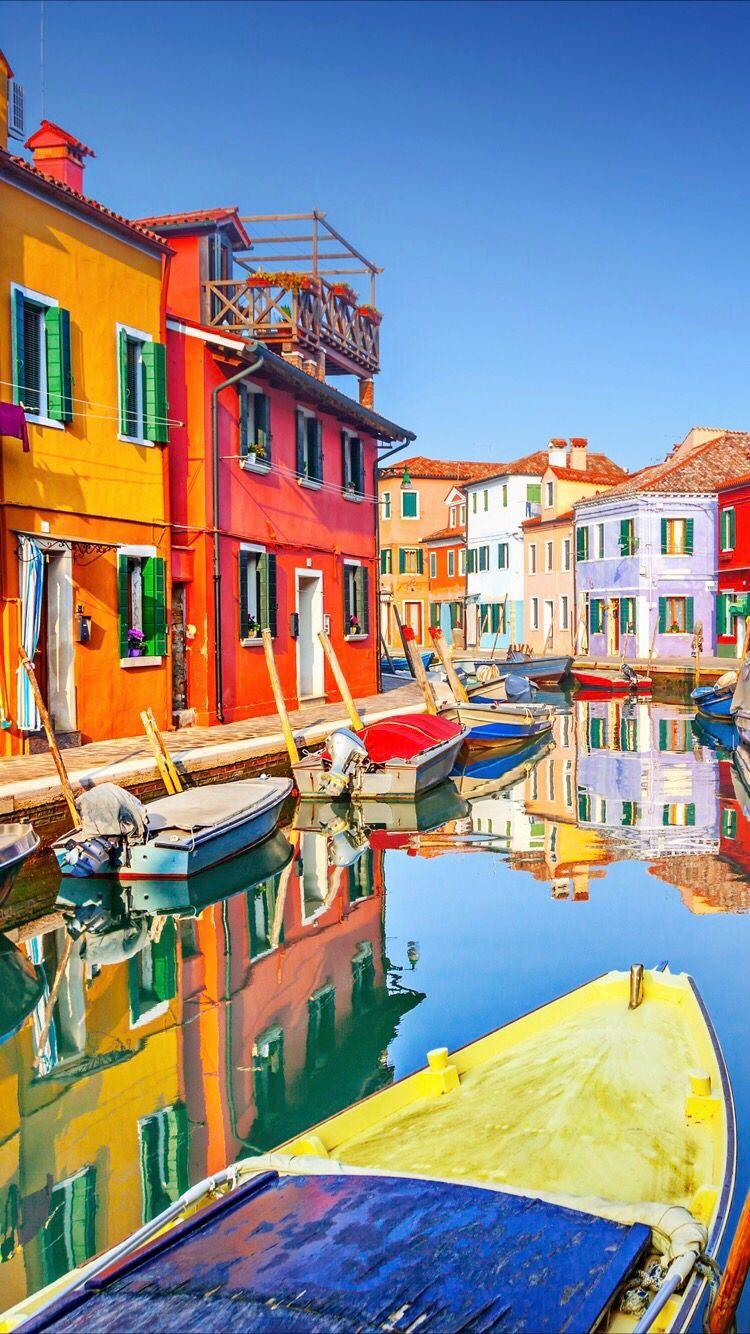 750x1334 Burano island of Venice. Красивые места, Обои фоны, Картины