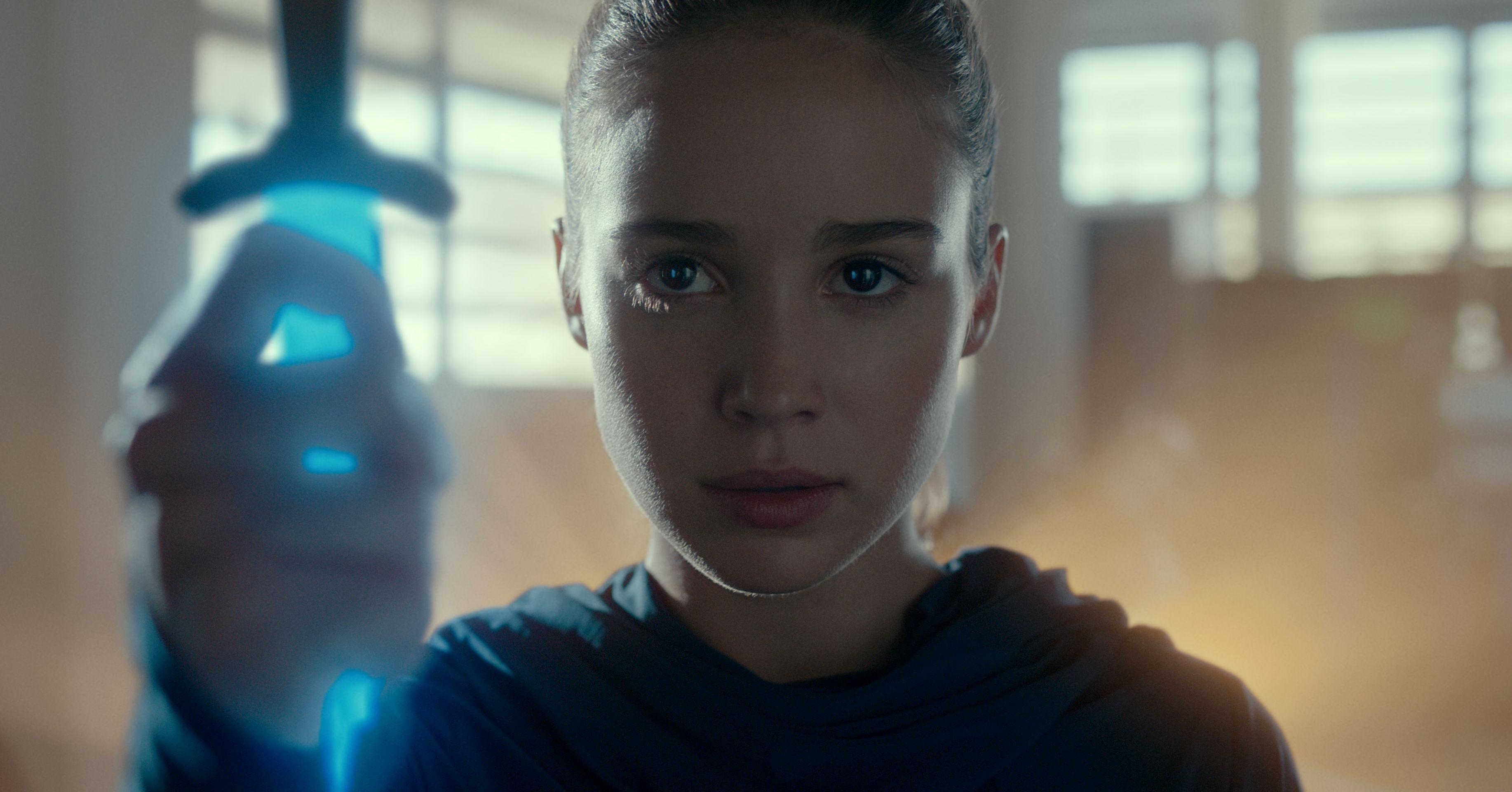 3668x1920 Warrior Nun' Creator on Ava and Beatrice's Relationship, Religion