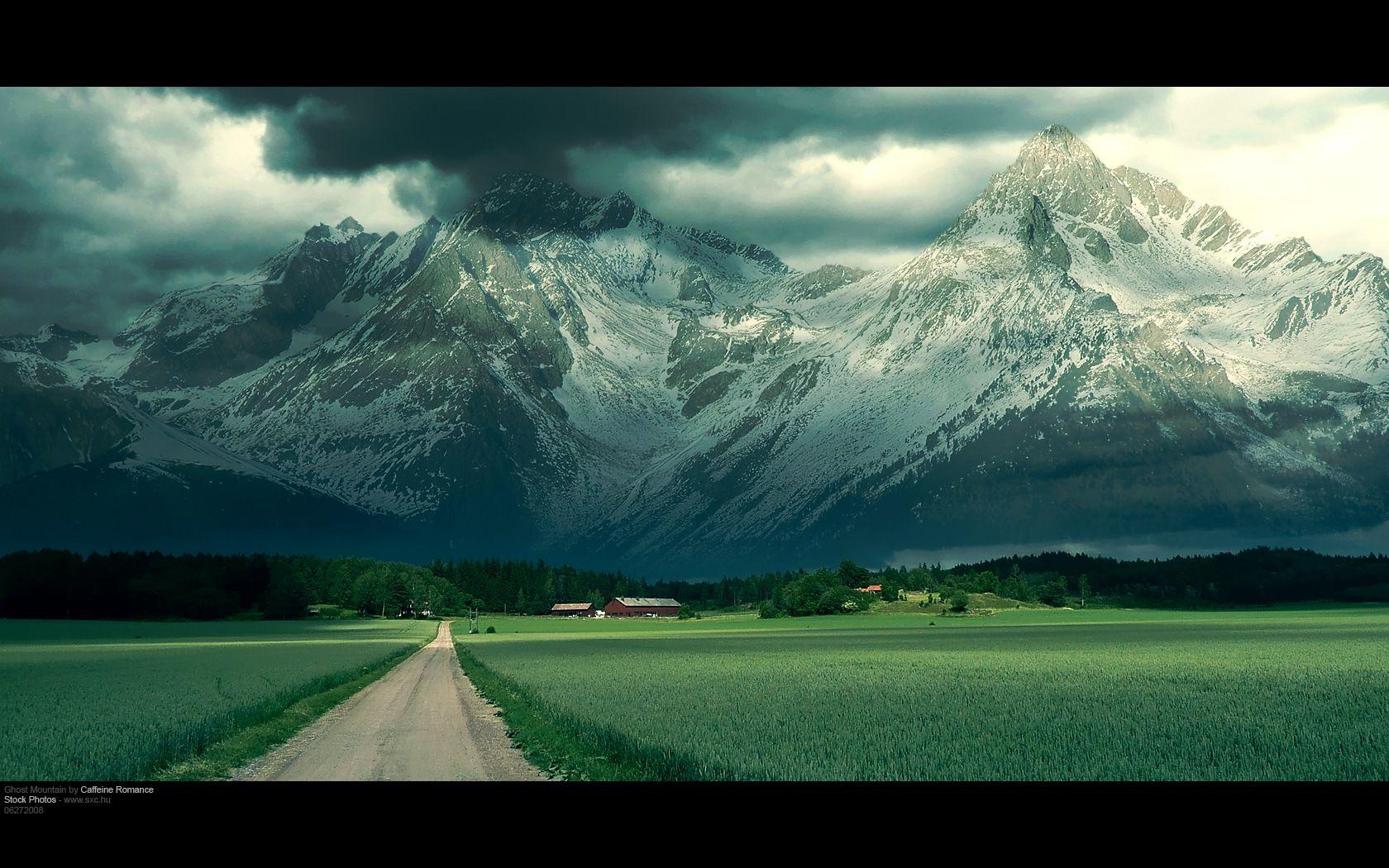 1680x1050 Desktop Mountain Wallpaper