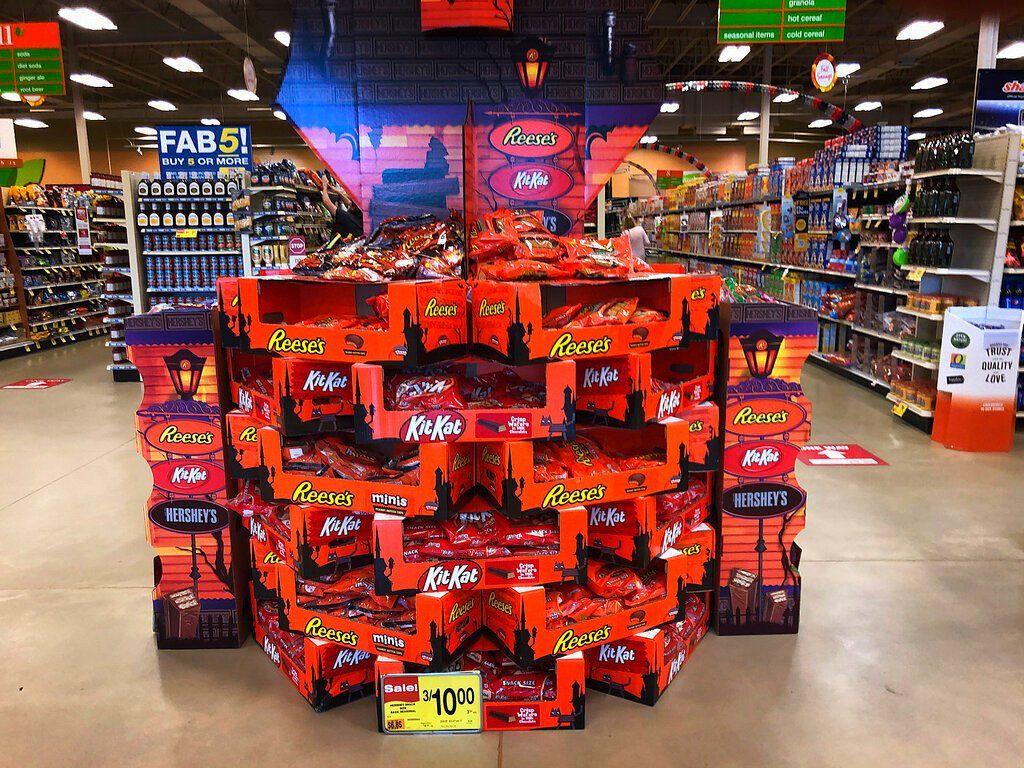 1024x768 Americans load up on Halloween candy while waiting to see if trick or treating will happen
