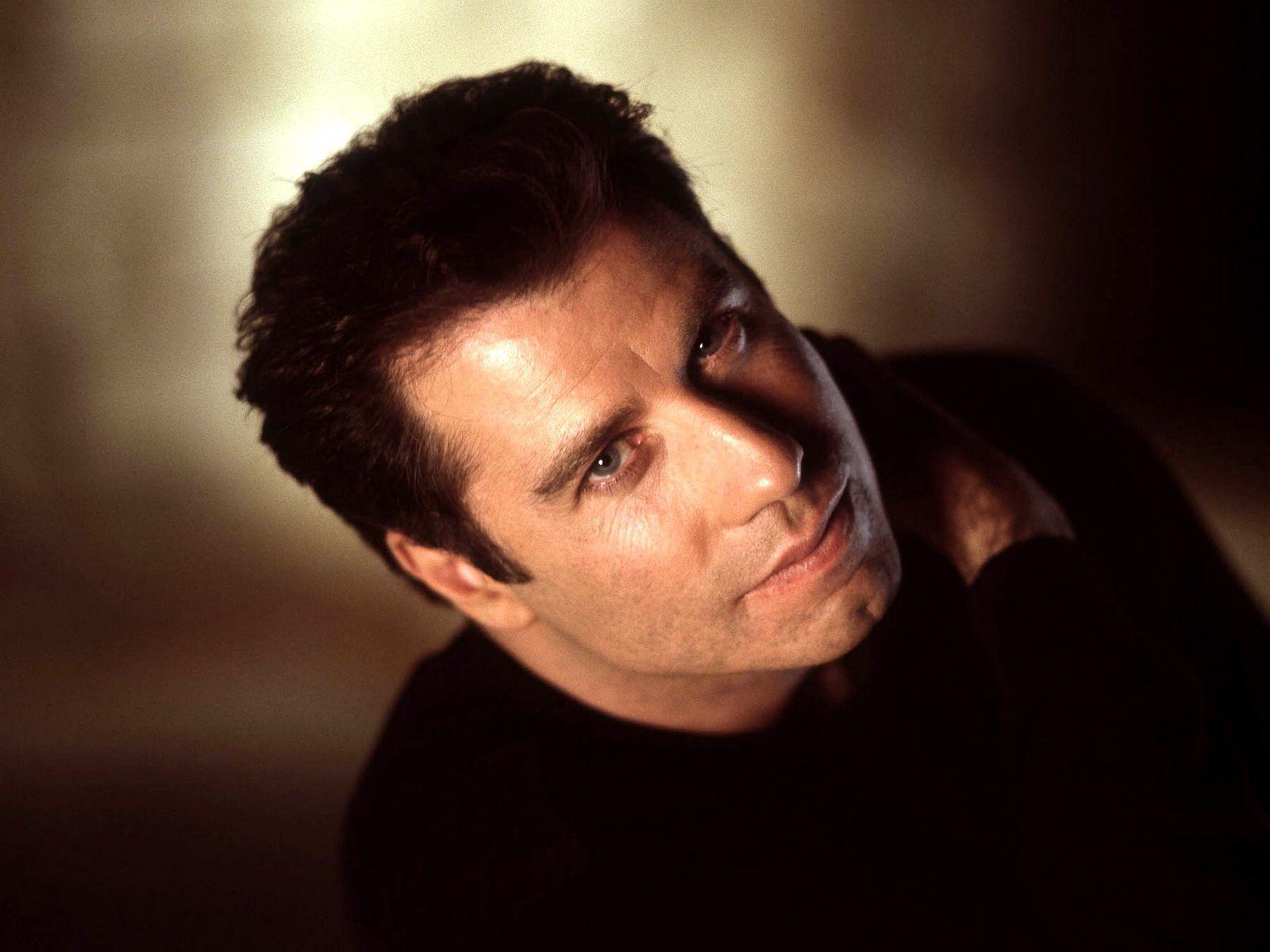 1600x1200 John Travolta 4767 1600x1200px