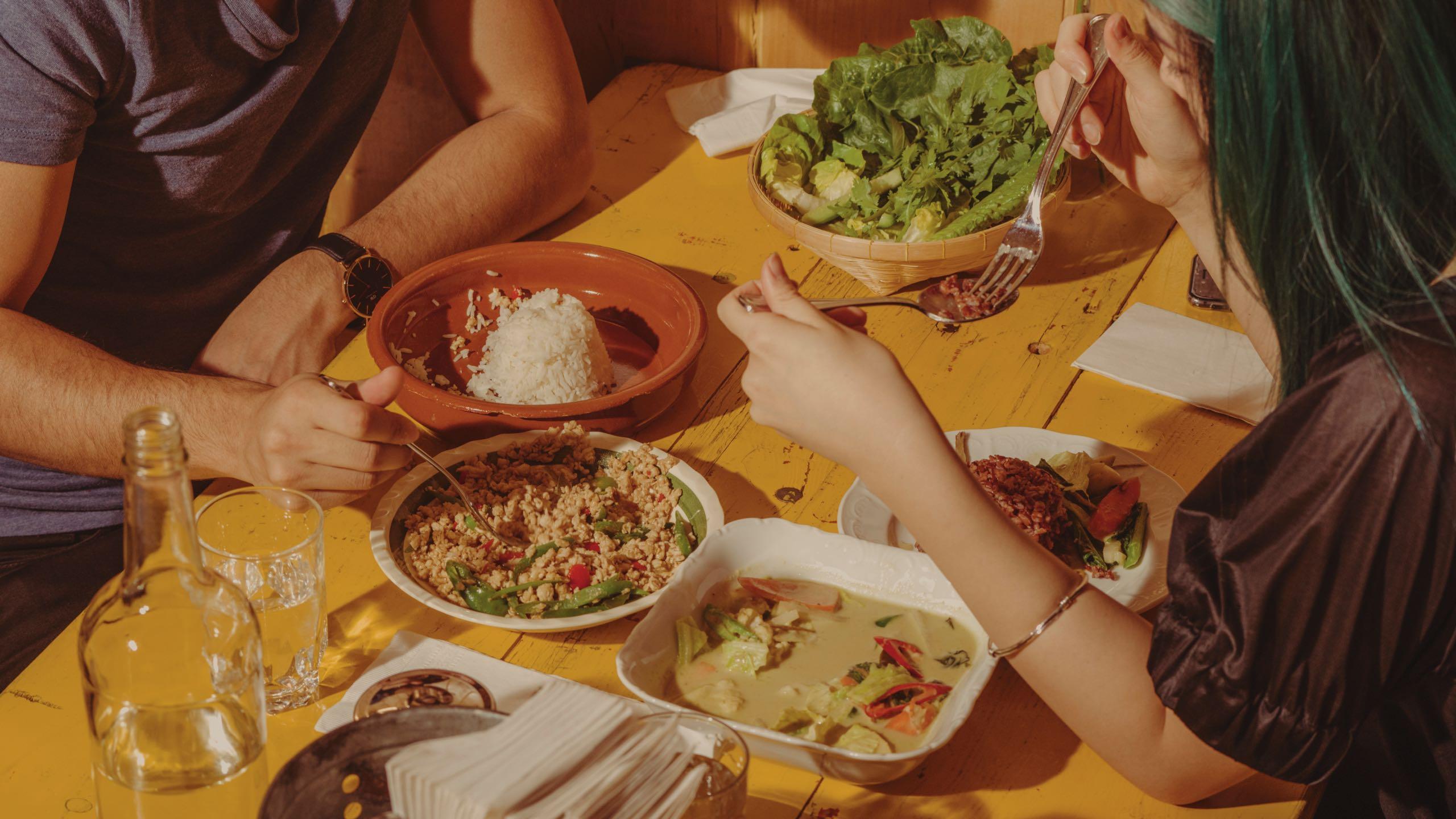 2560x1440 Restaurant Review: Pick and Mix Boldly Traditional Thai Dishes at Taladwat. The New Yorker