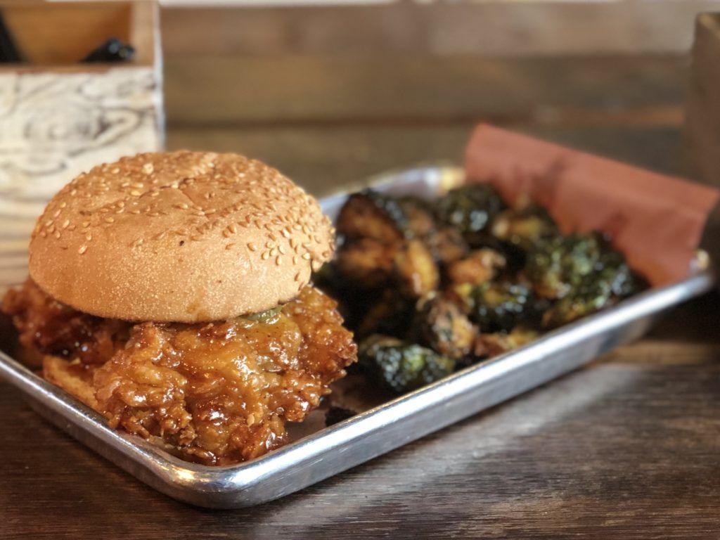 1024x768 Staples' Staples: Where (and when) to find the world's best chicken sandwich