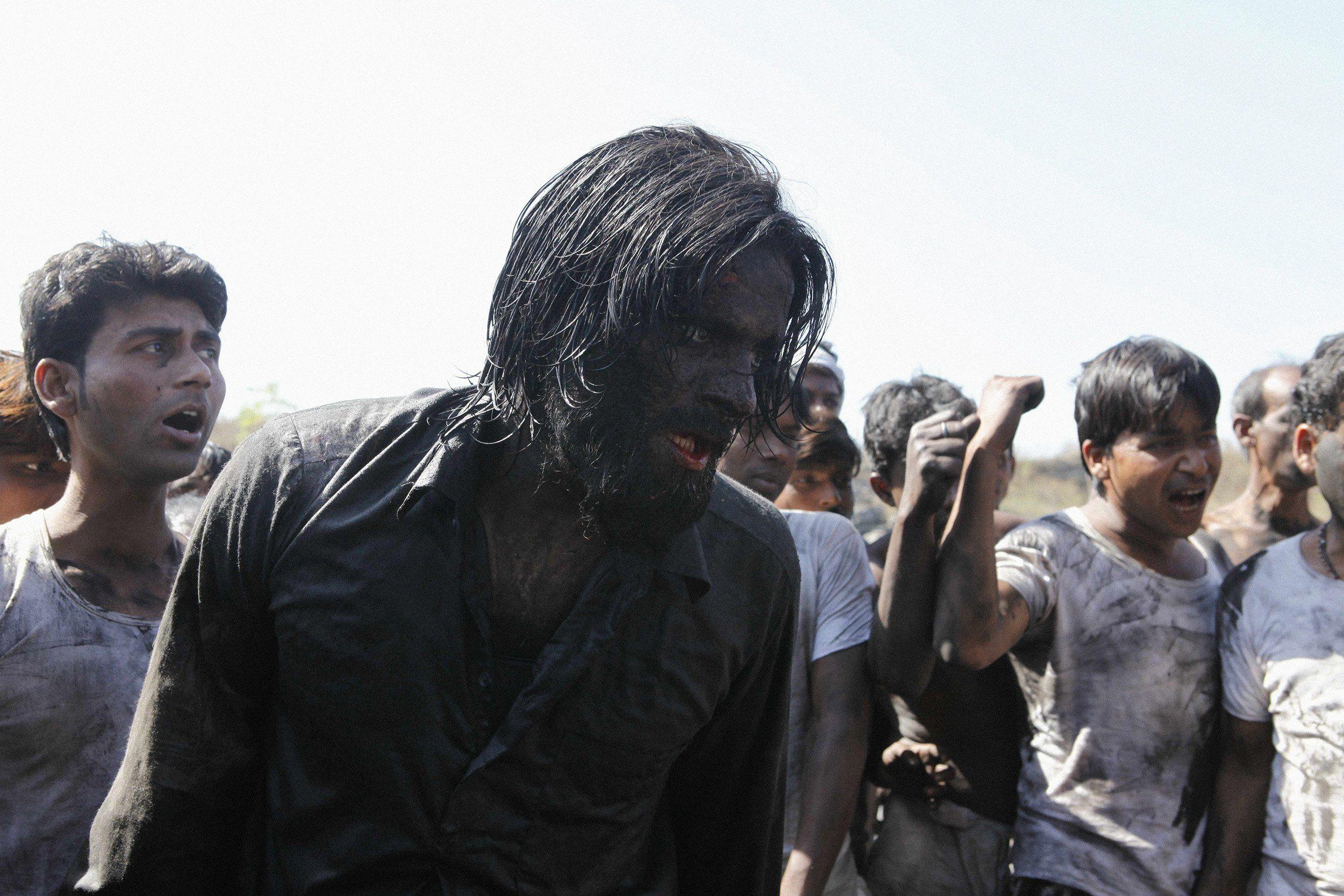 2500x1667 Review: Gangs of Wasseypur