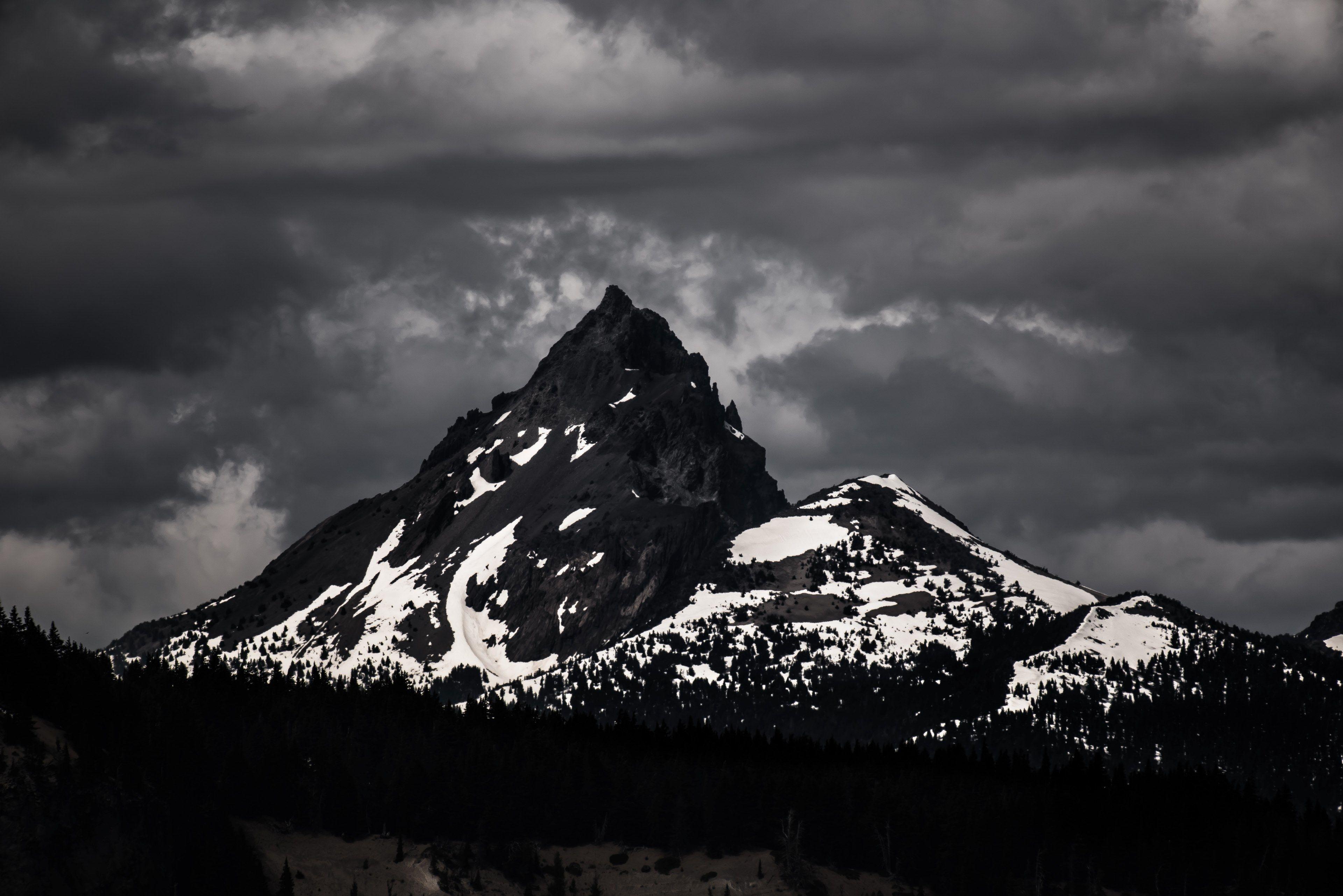 4K Dark Mountain Wallpapers - Top Free 4K Dark Mountain Backgrounds