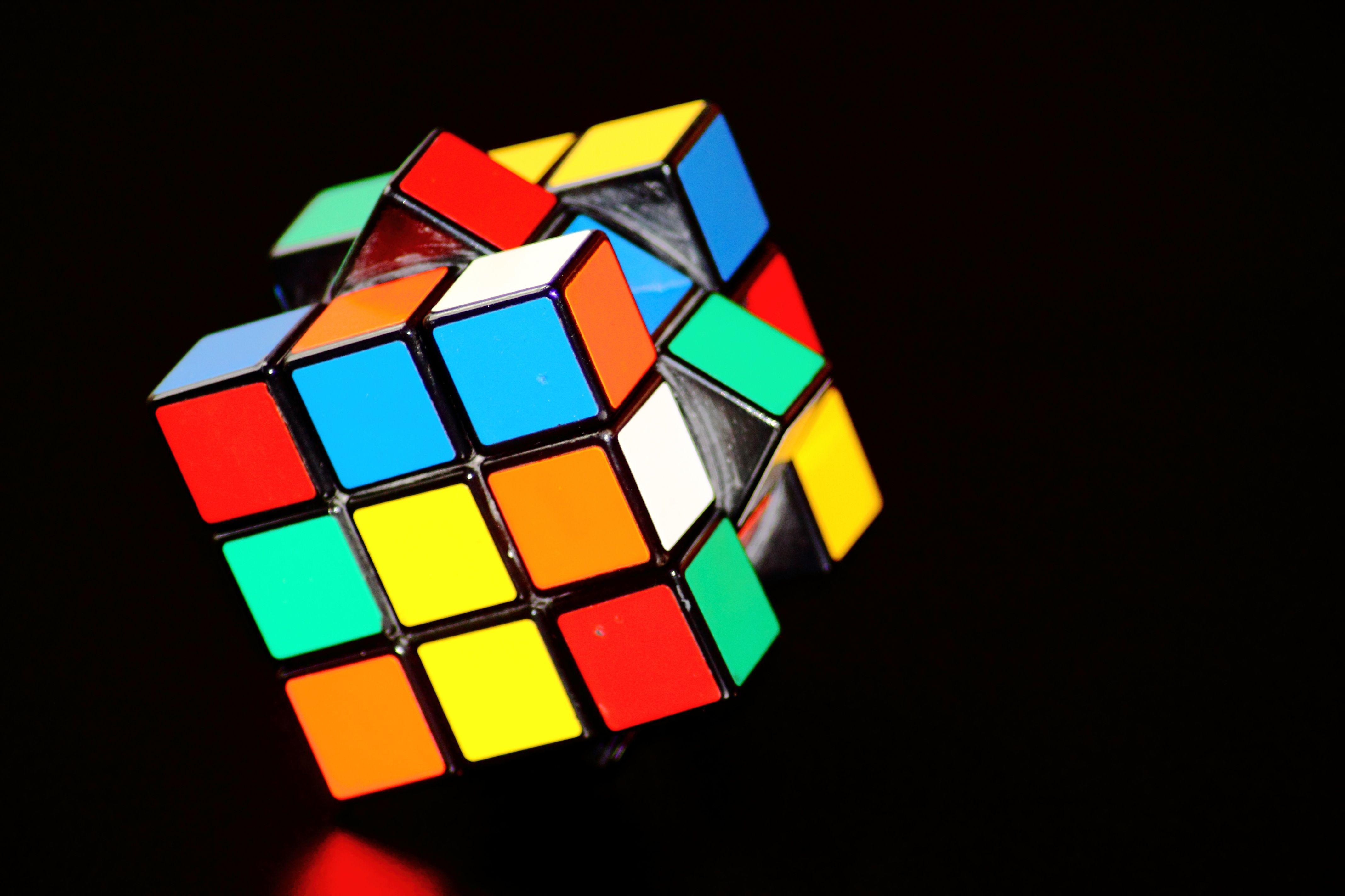 4272x2848 Vibrant Rubik's Cube 4K Ultra HD Wallpaperx2848