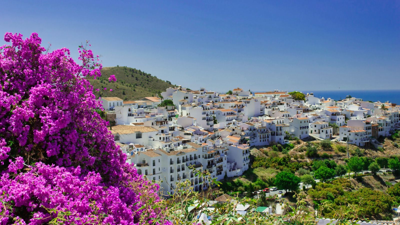 1600x900 One Of The 'Prettiest Villages In Andalusia' Is A Whitewashed Spanish Town Perched On A Cliff Over