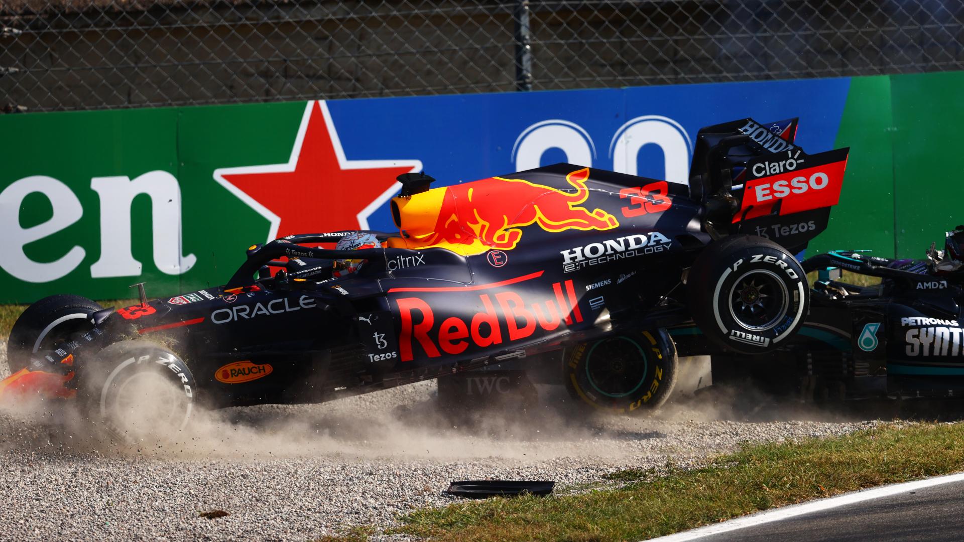 1920x1080 Lewis Hamilton, Max Verstappen involved in scary crash in F1 Italian Grand Prix