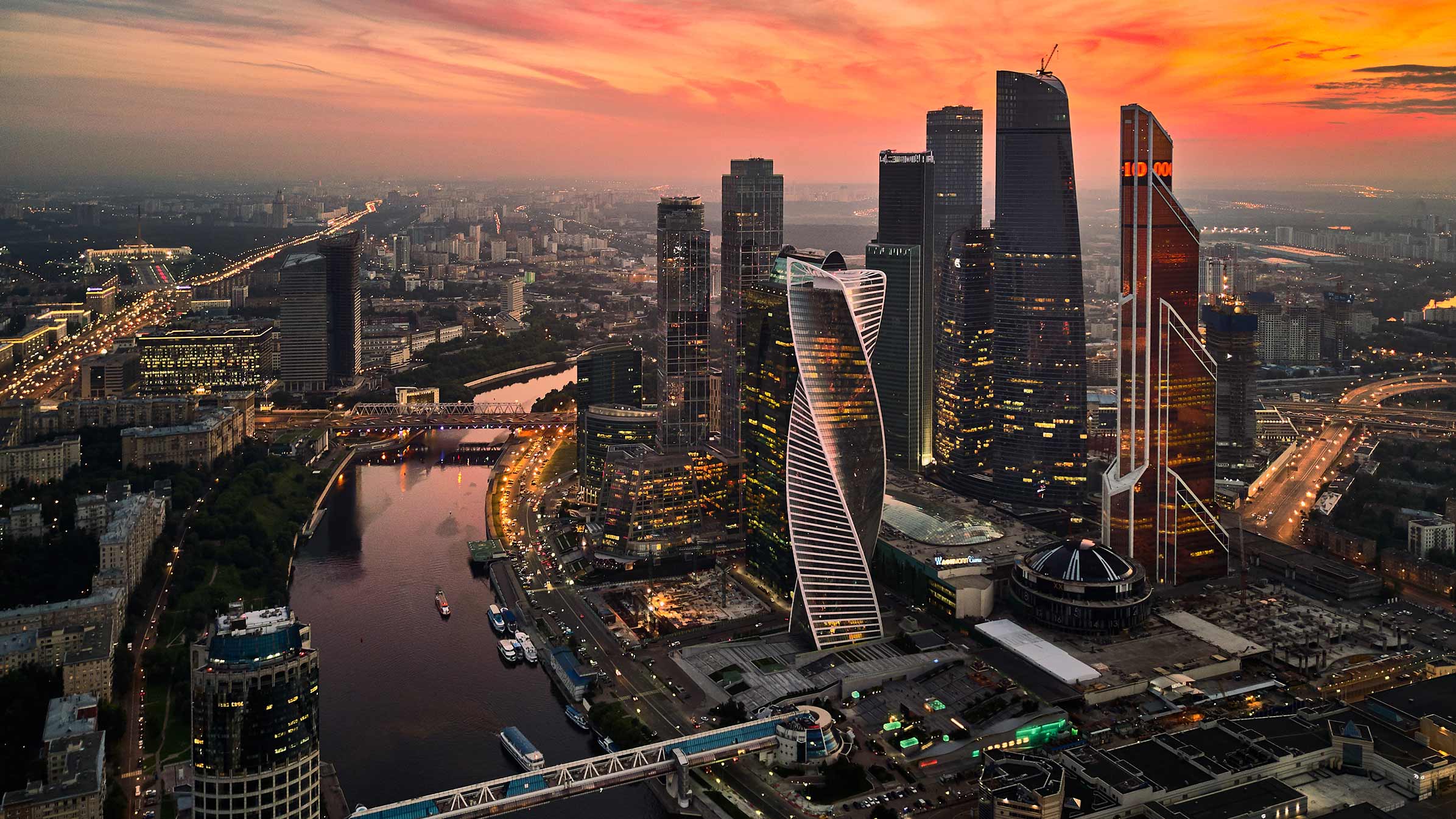 2391x1345 Moscow, Russia [2391 x 1345]