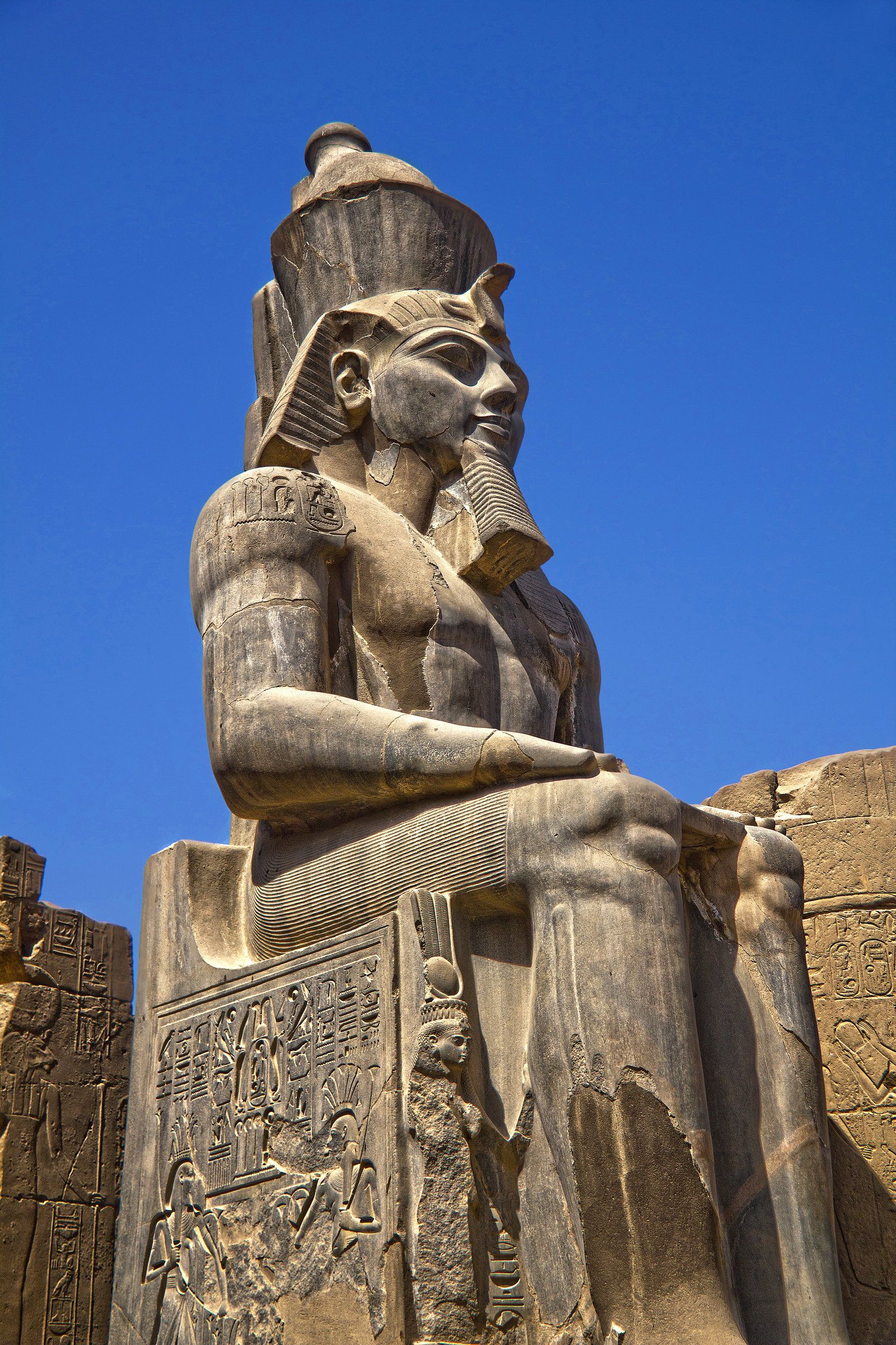 1600x2400 Ramesses II Wallpaper