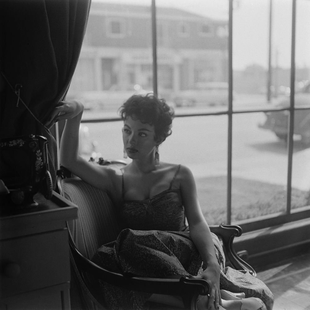 1000x1000 Rita Moreno: Unpublished Photo of a Show Business Legend