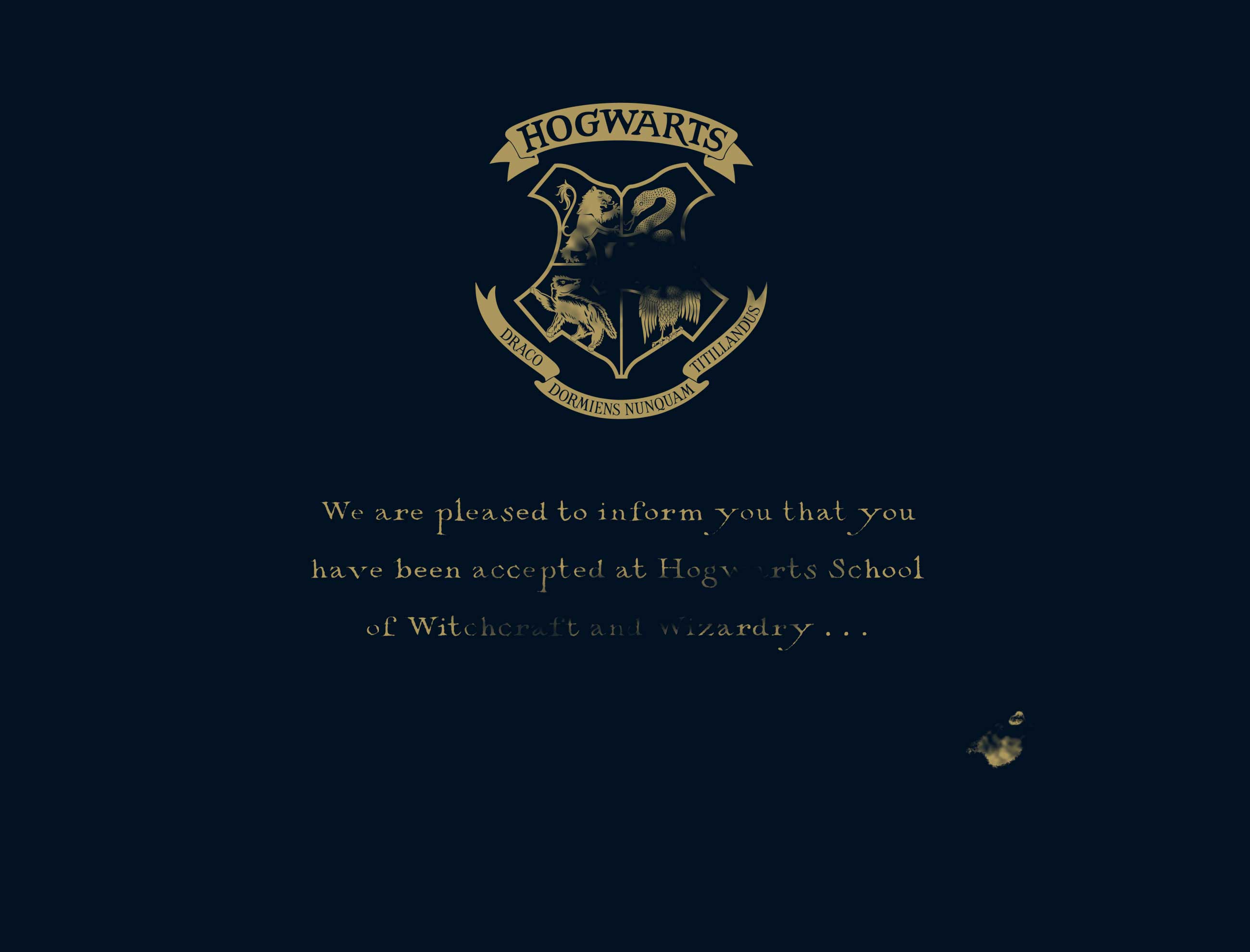 2600x1980 Harry Potter's Hogwarts Acceptance Letter Prop Replica