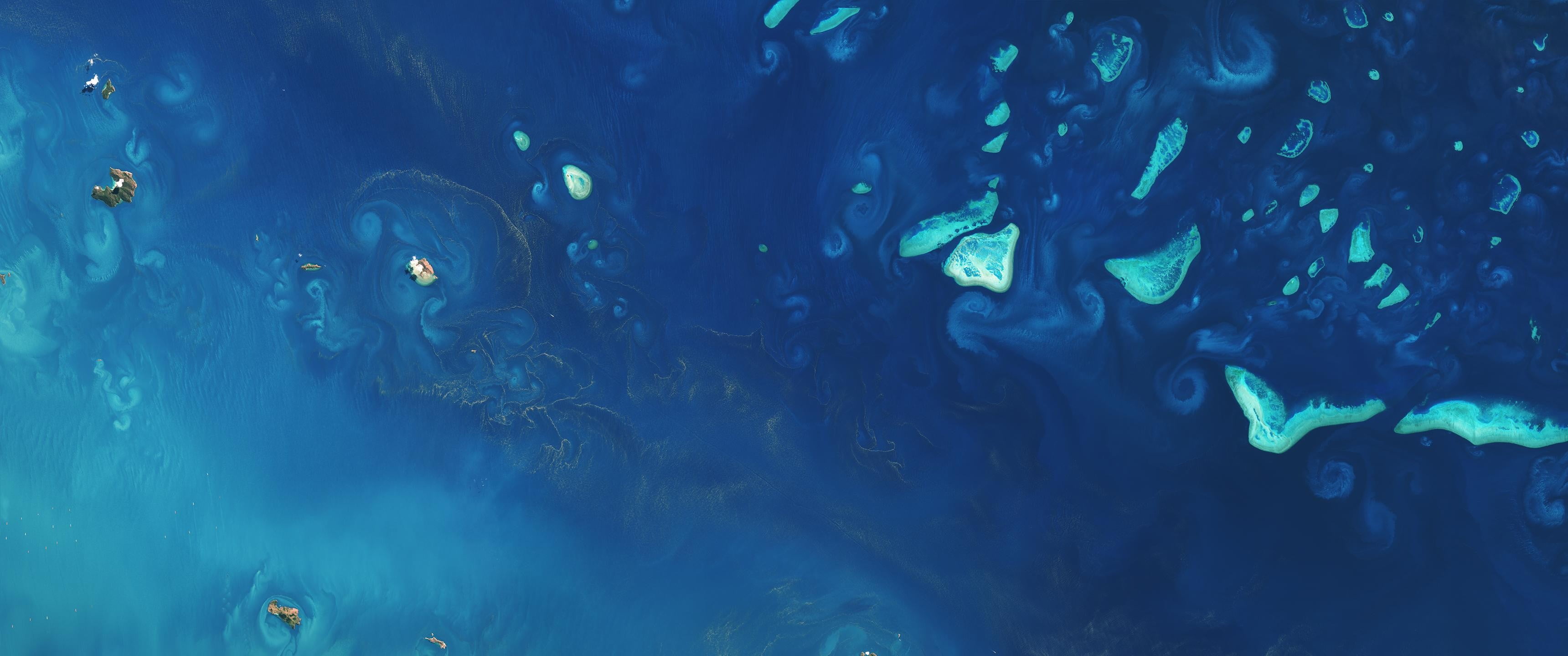 3440x1440 Aerial photography of blue body of water, ultrawide, space, blue HD wallpaper
