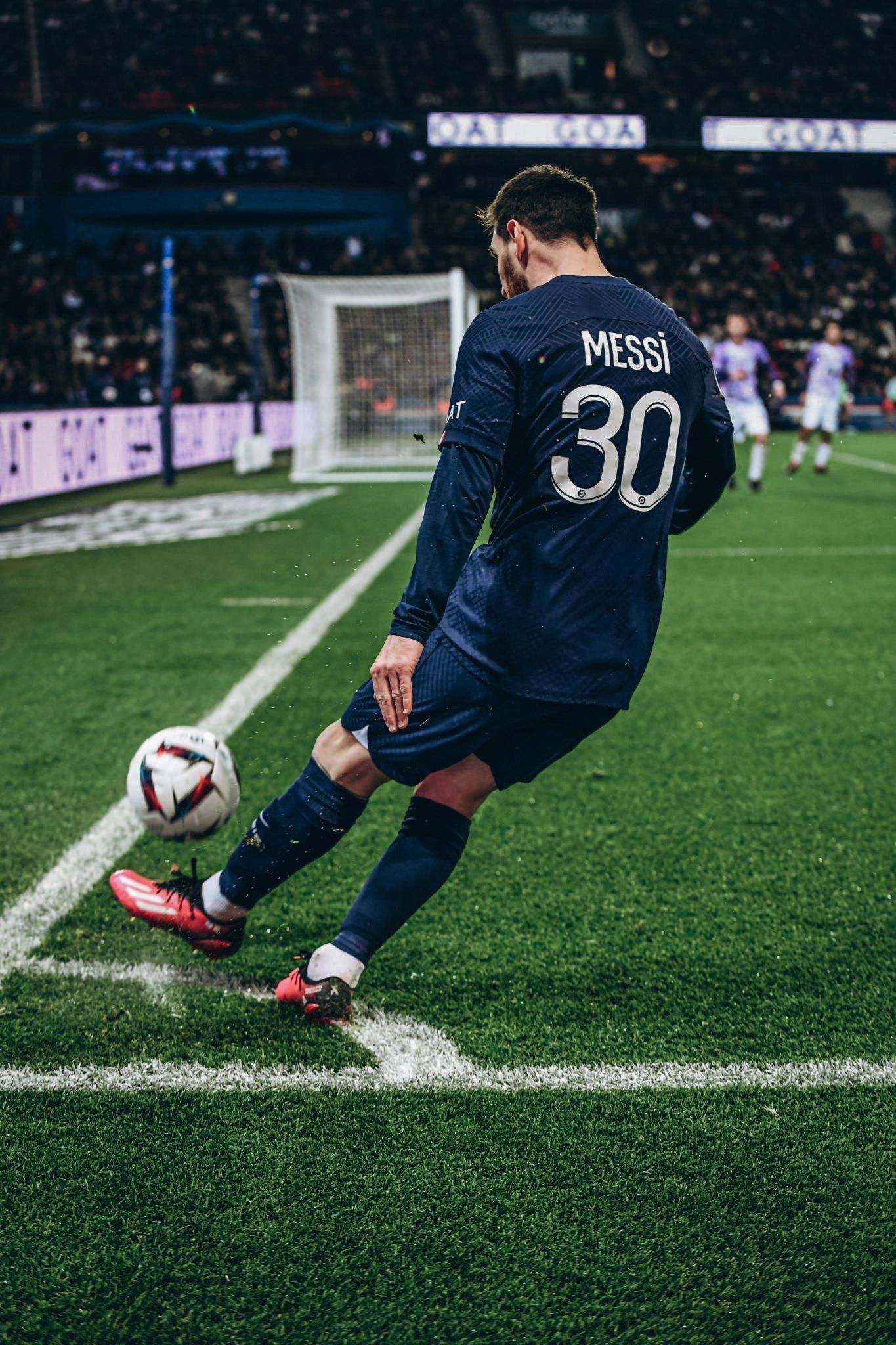 1365x2048 Corner Kick Wallpaper