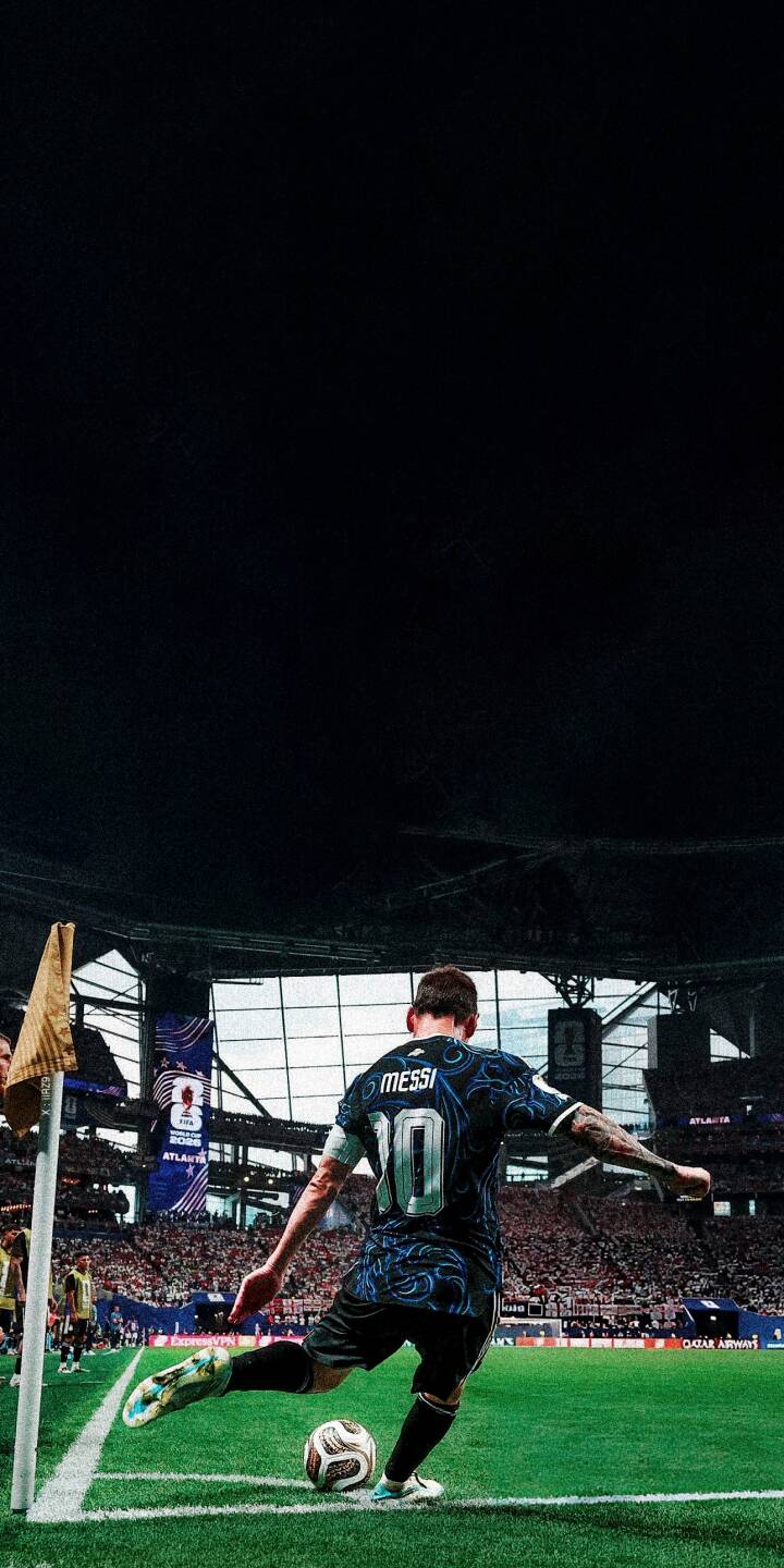 720x1440 Lionel Messi Stadium Corner Kick Wallpaper