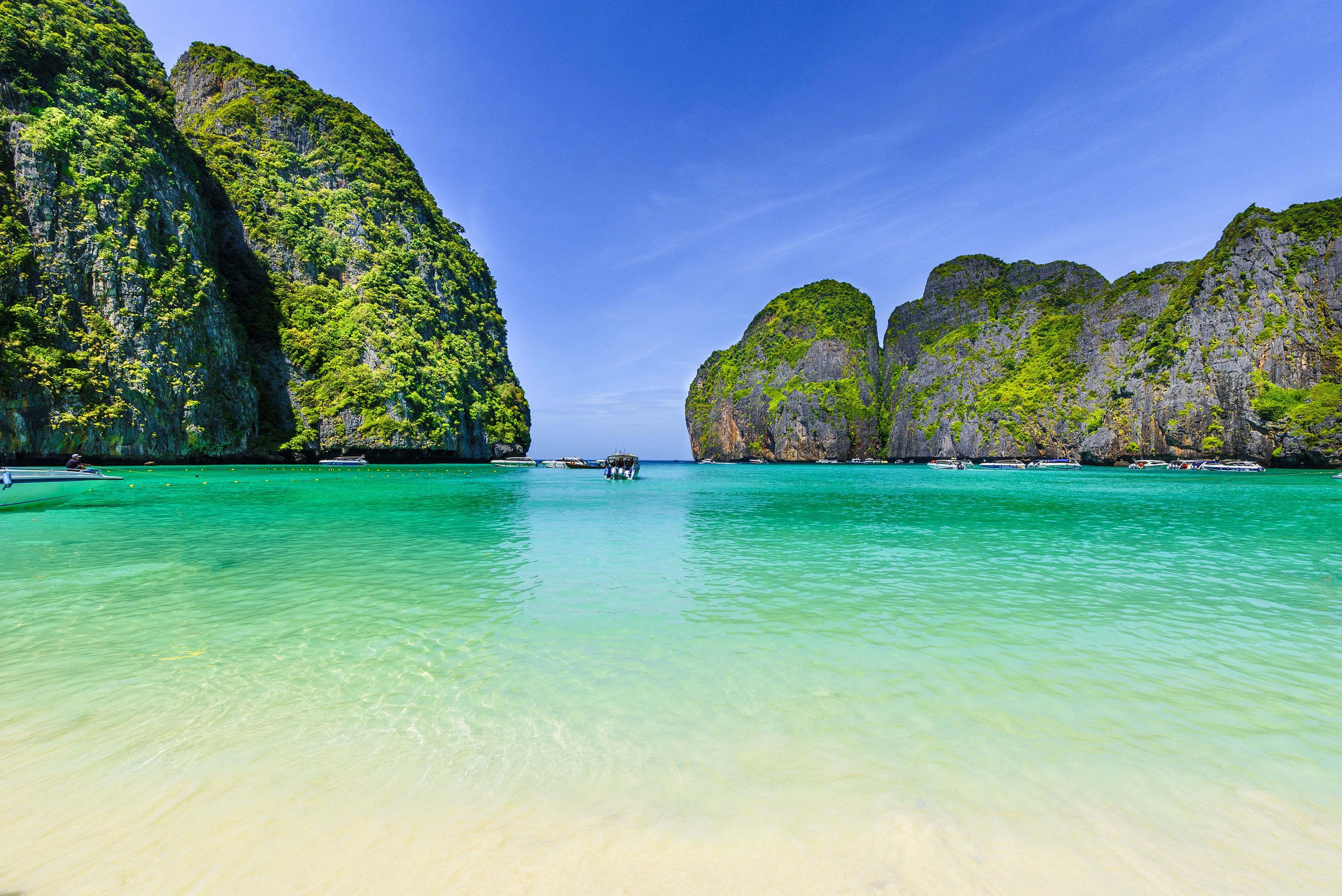 3200x2136 Wallpaper sea, greens, the sky, the sun, stones, rocks, vegetation, boat for mobile and desktop, section пейзажи, resolution 3200x2136