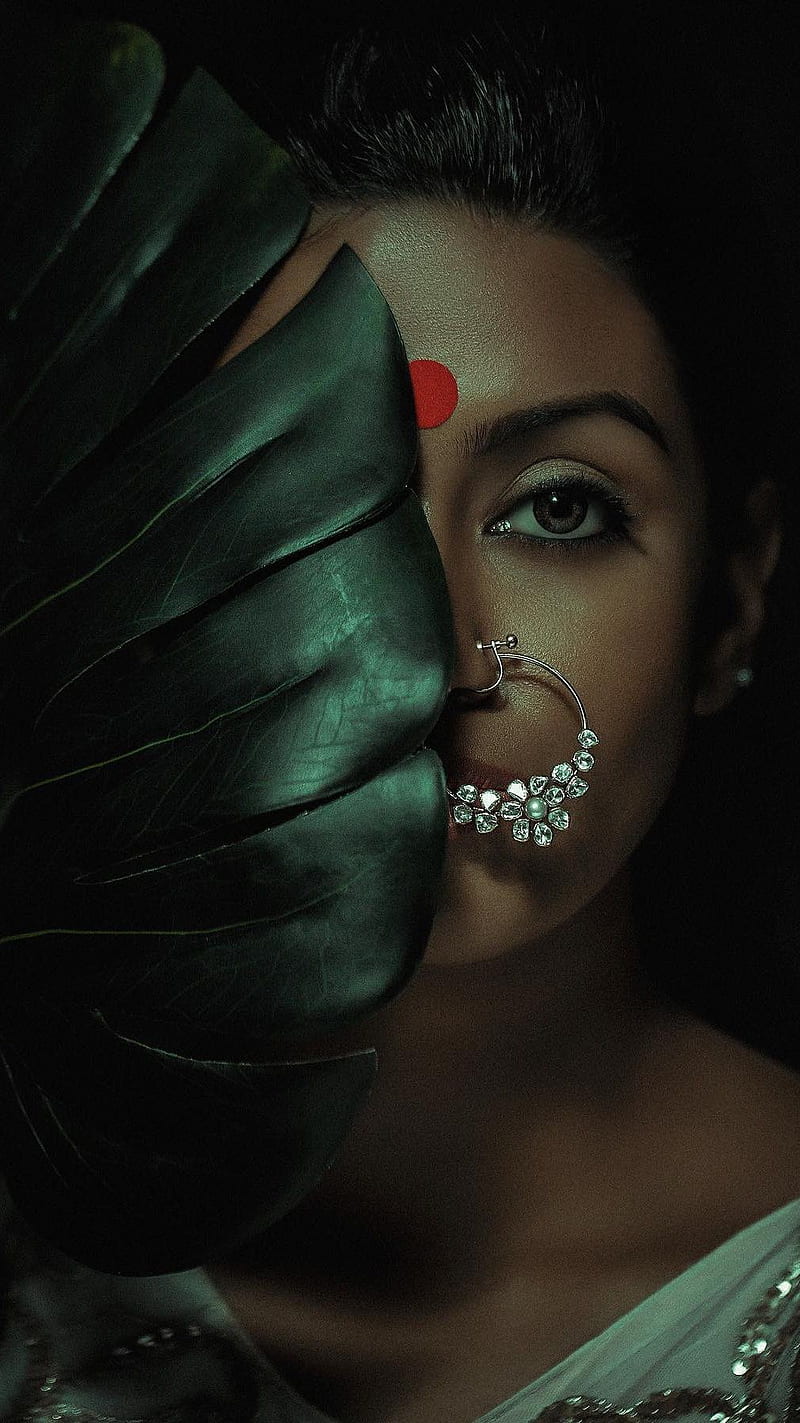 800x1423 Roshni haripriyan, retro, tamil ponnu, dusky, HD phone wallpaper