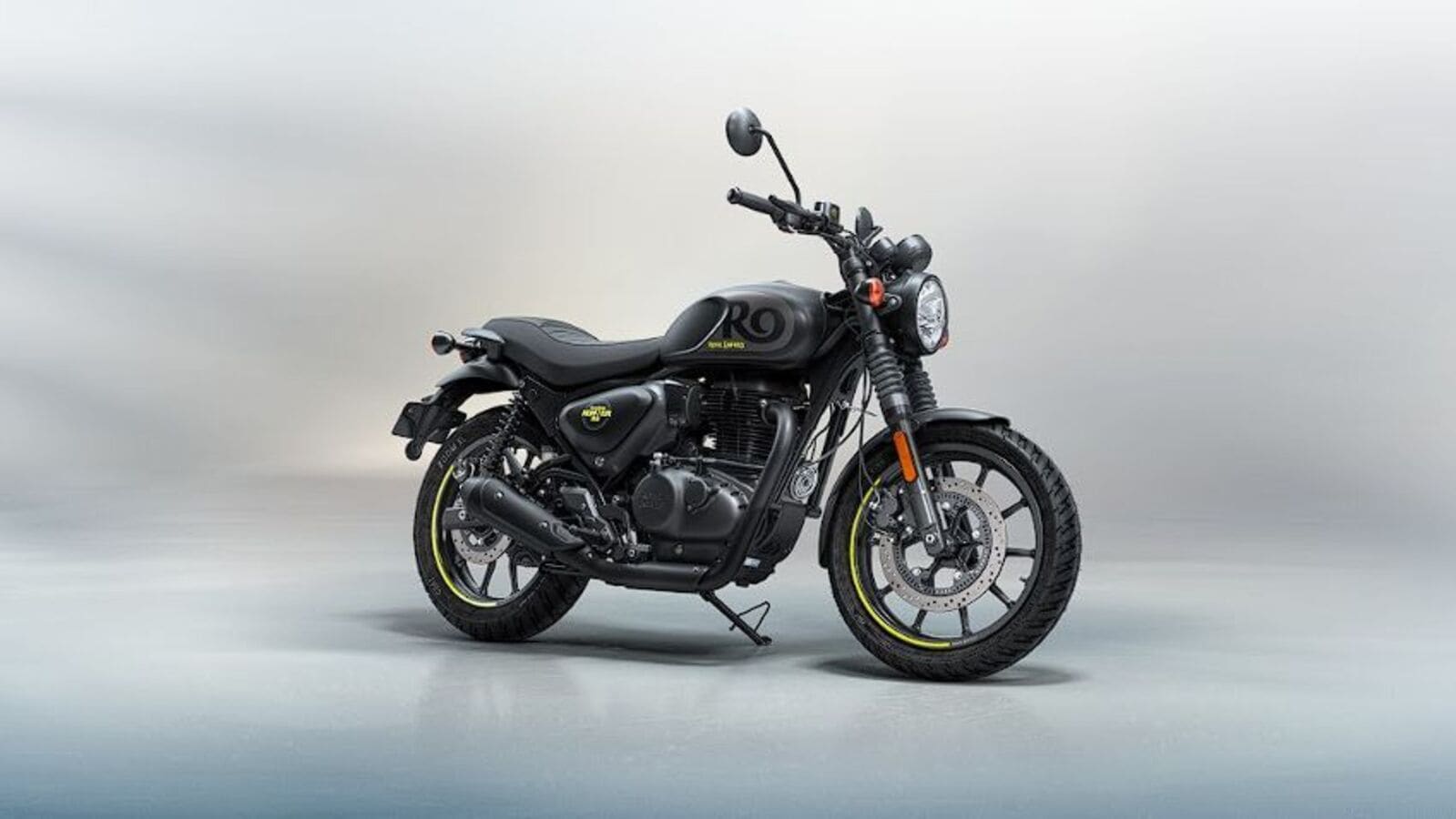1599x900 Royal Enfield Hunter 350 gets new Graphite Grey colourway