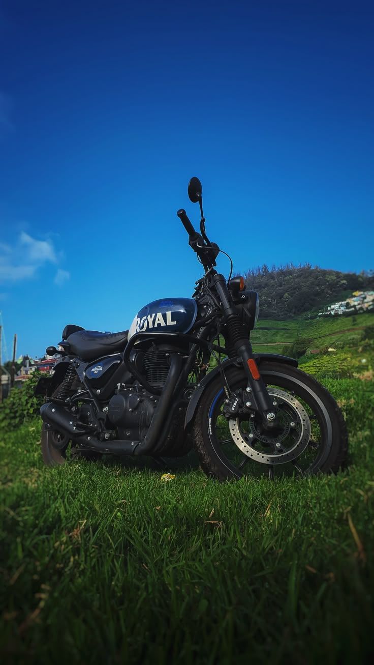 736x1307 Royal Enfield Hunter 350