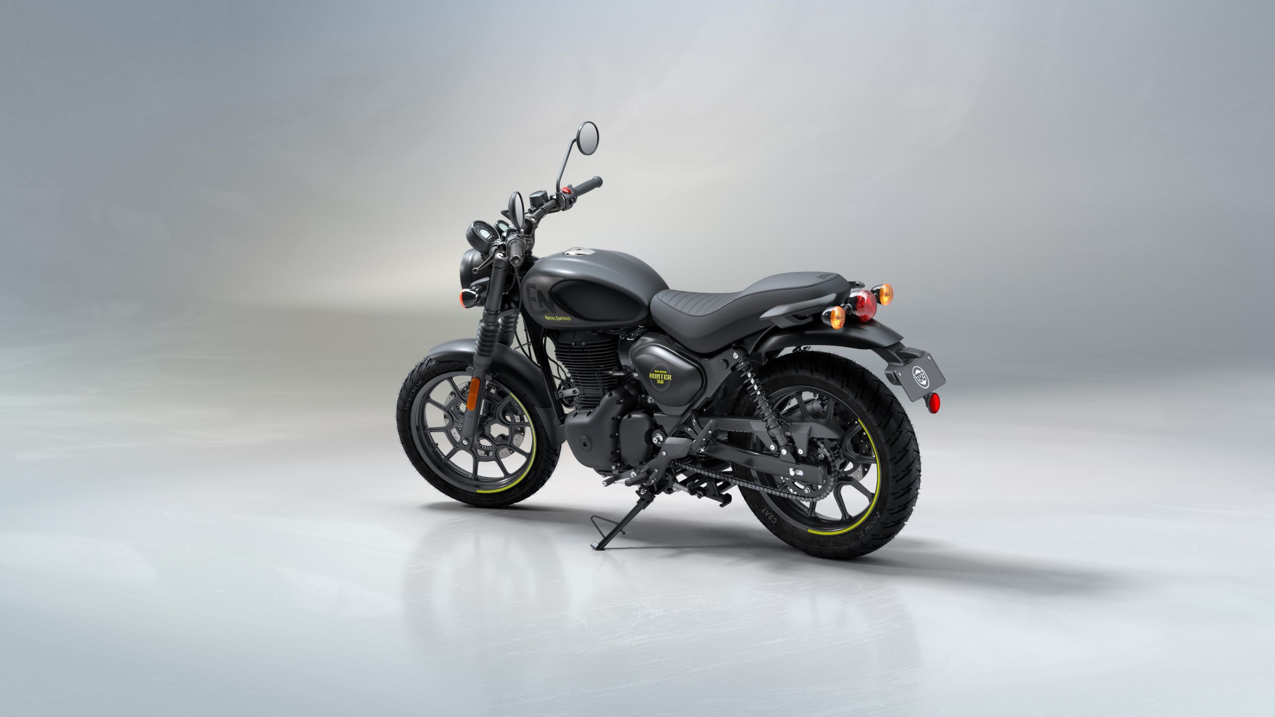 2560x1440 Royal Enfield Hunter 350 Launched In India, Gets New Colour Schemes And Elements