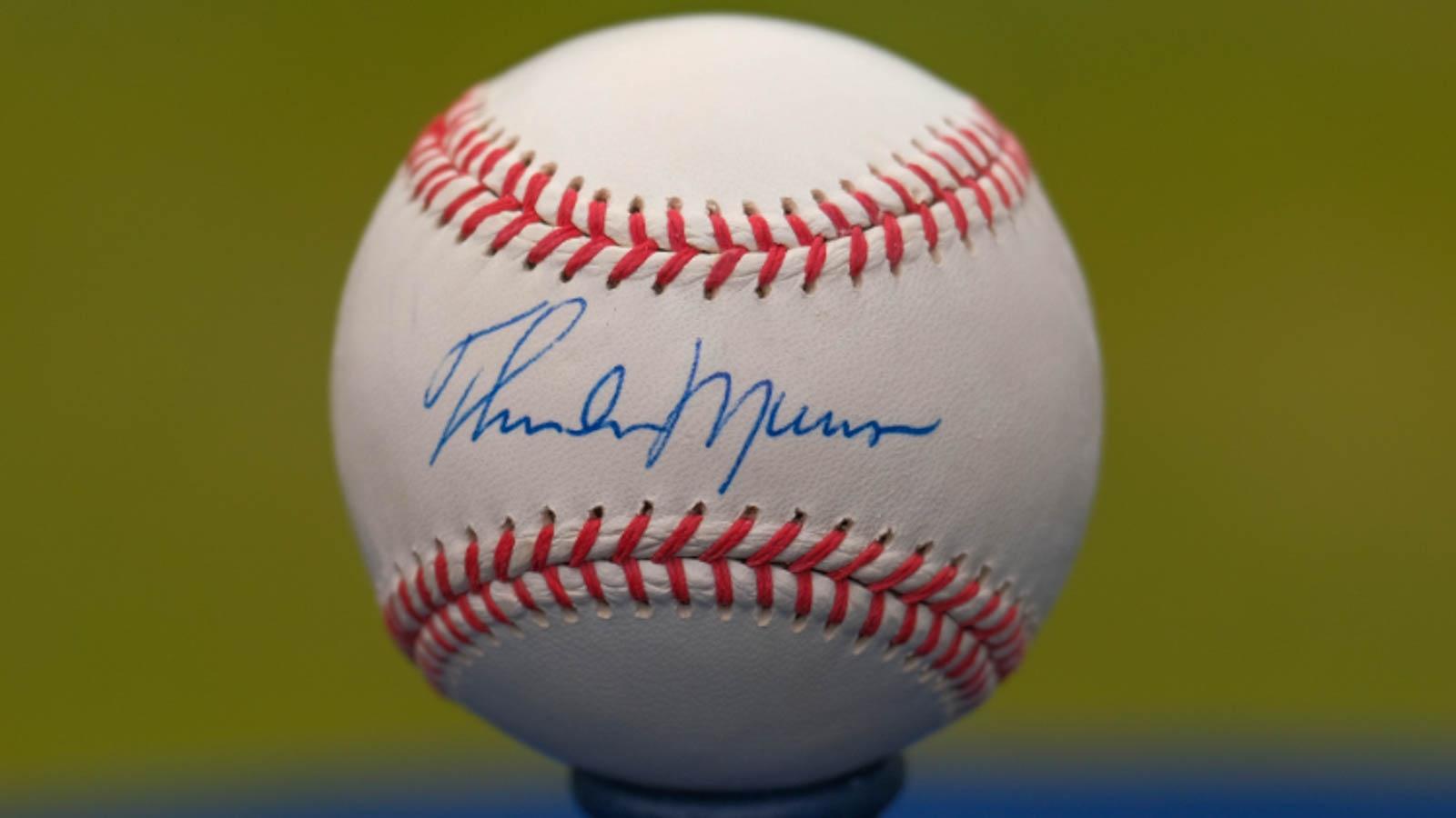 1600x900 Appraisal: Thurman Munson Signed Baseball, Ca. 1975