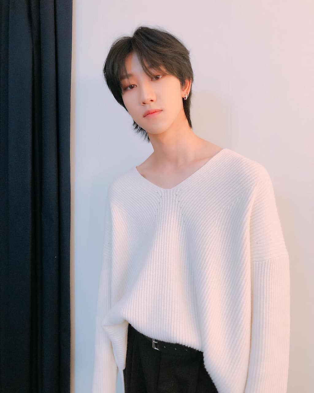 1024x1280 THE8