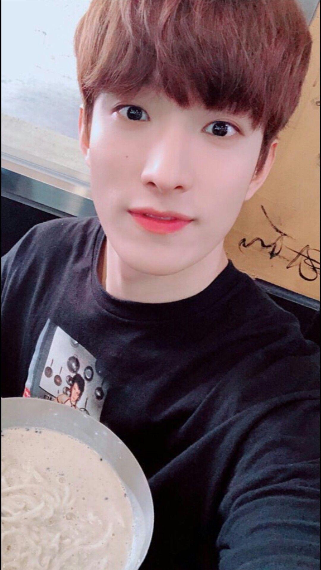 1080x1920 Dk seventeen wallpaper. Seventeen lee seokmin, Seventeen, Seungkwan