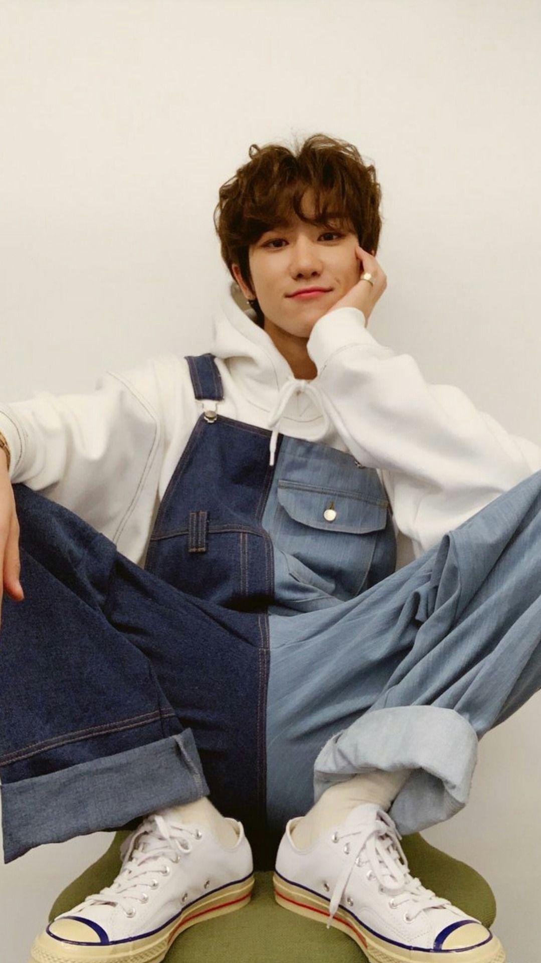 1079x1920 the8 lockscreens