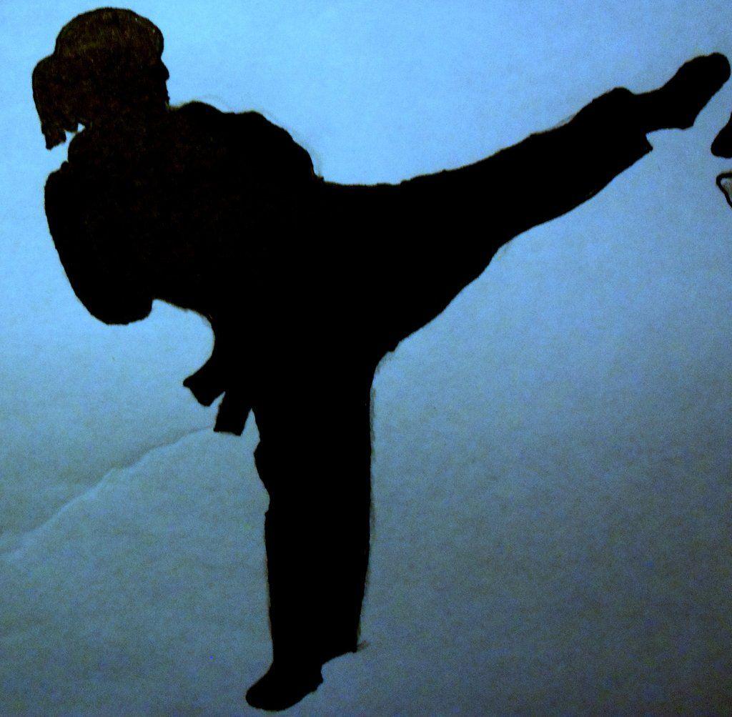 Girl Martial Arts Wallpapers Top Free Girl Martial Arts Backgrounds Wallpaperaccess