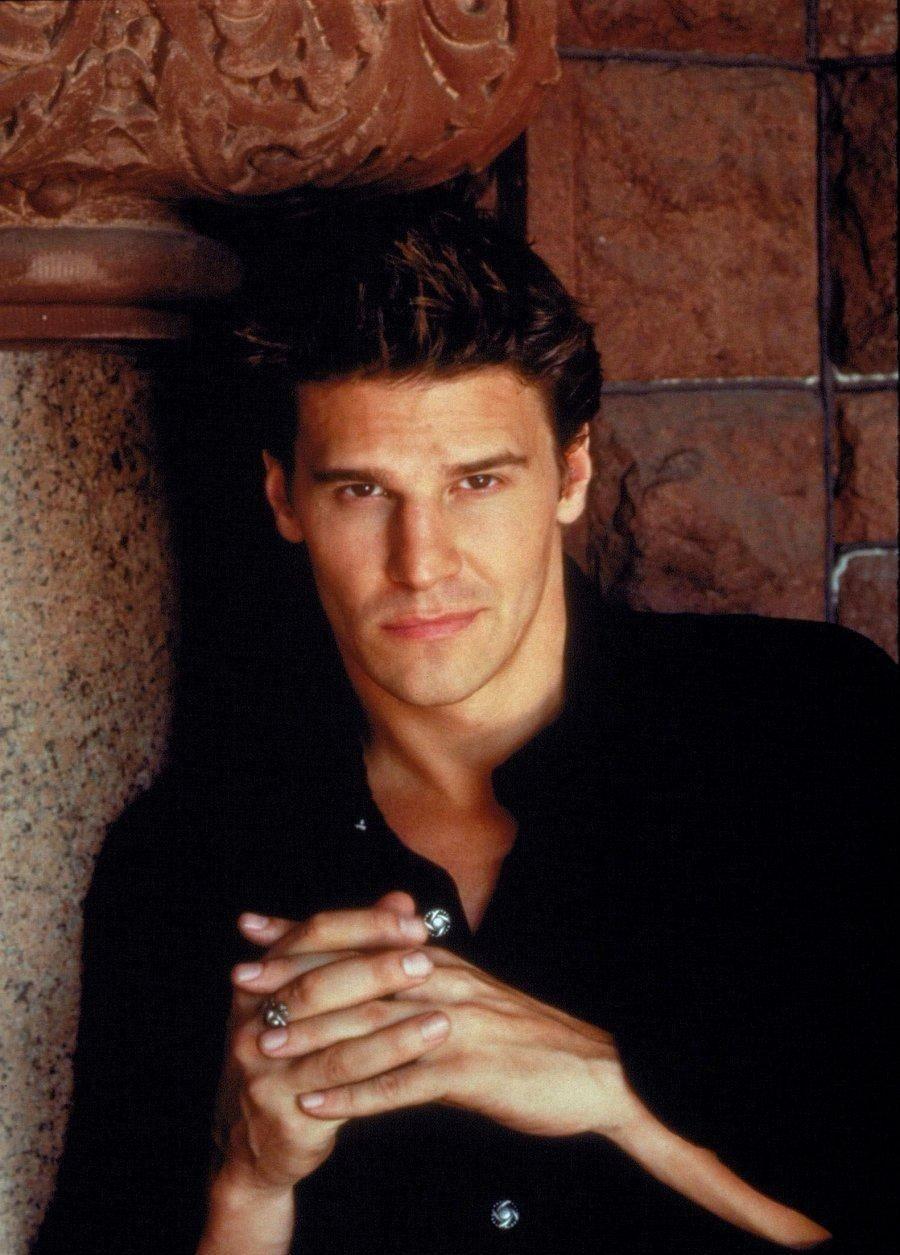900x1255 Buffy Angel David Boreanaz Dvdbash (3)