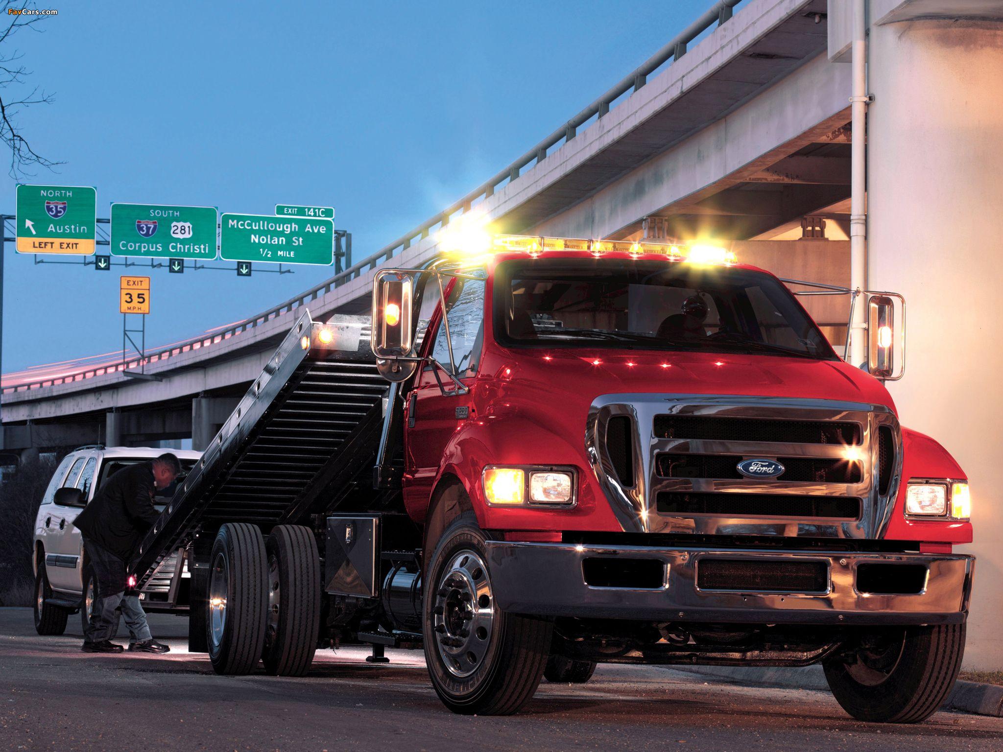 2048x1536 Ford F 650 Super Duty Tow Truck 2007 Wallpaper (2048x1536)