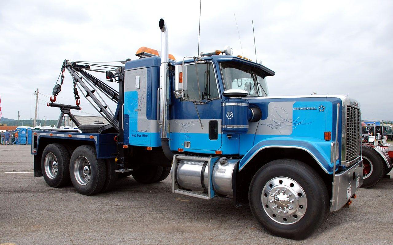 1280x800 Tow Truck Wallpaper for Desktop