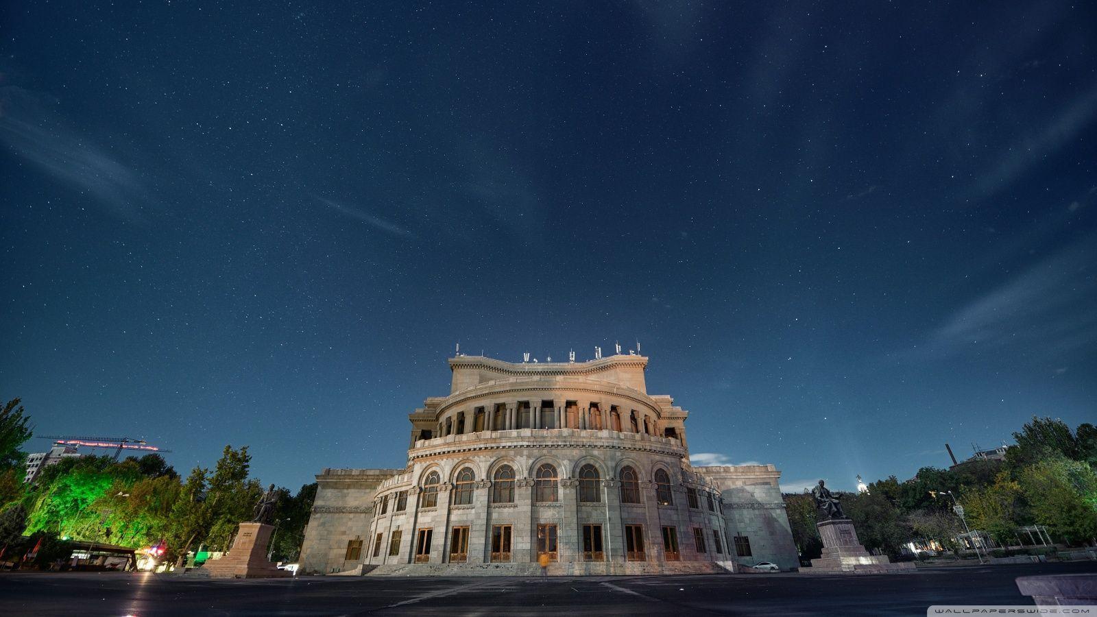 1600x900 Yerevan Wallpaper