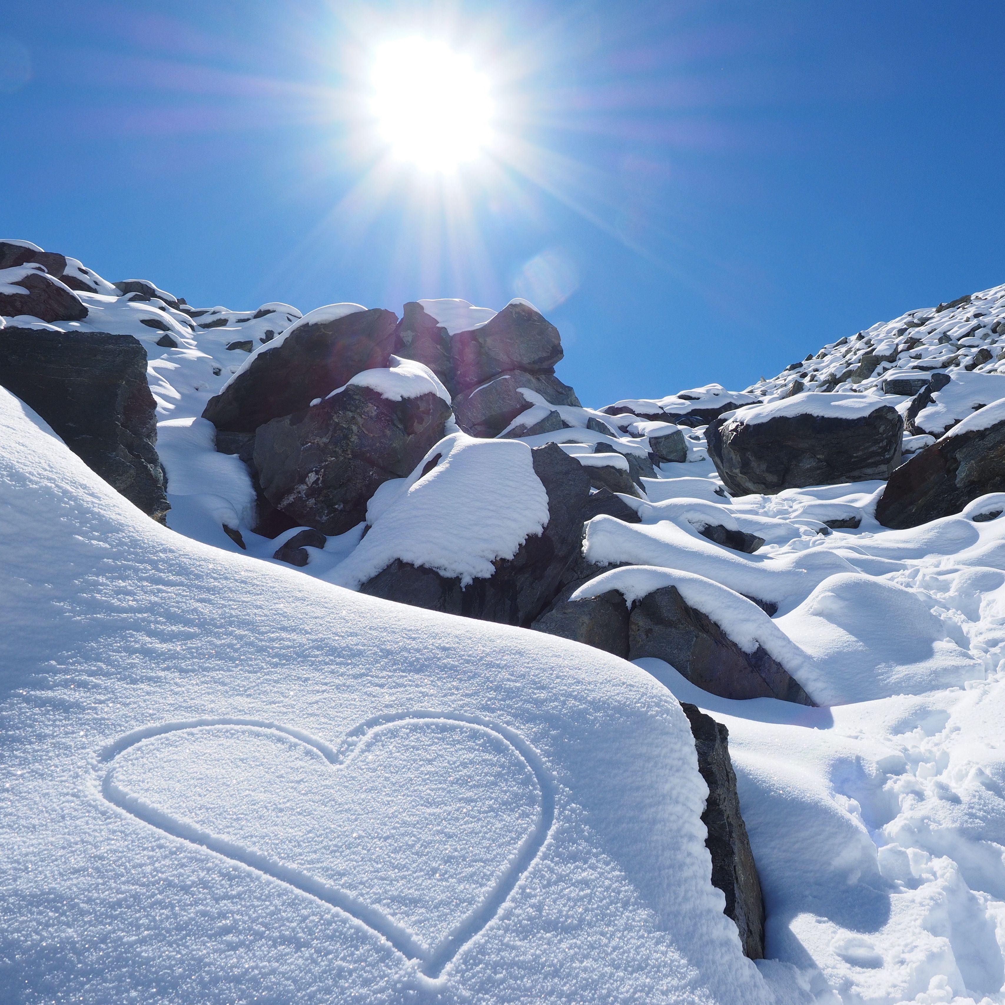 3415x3415 Download wallpaper 3415x3415 new zealand, mountains, snow, sky, sunlight ipad pro 12.9 retina for parallax HD background