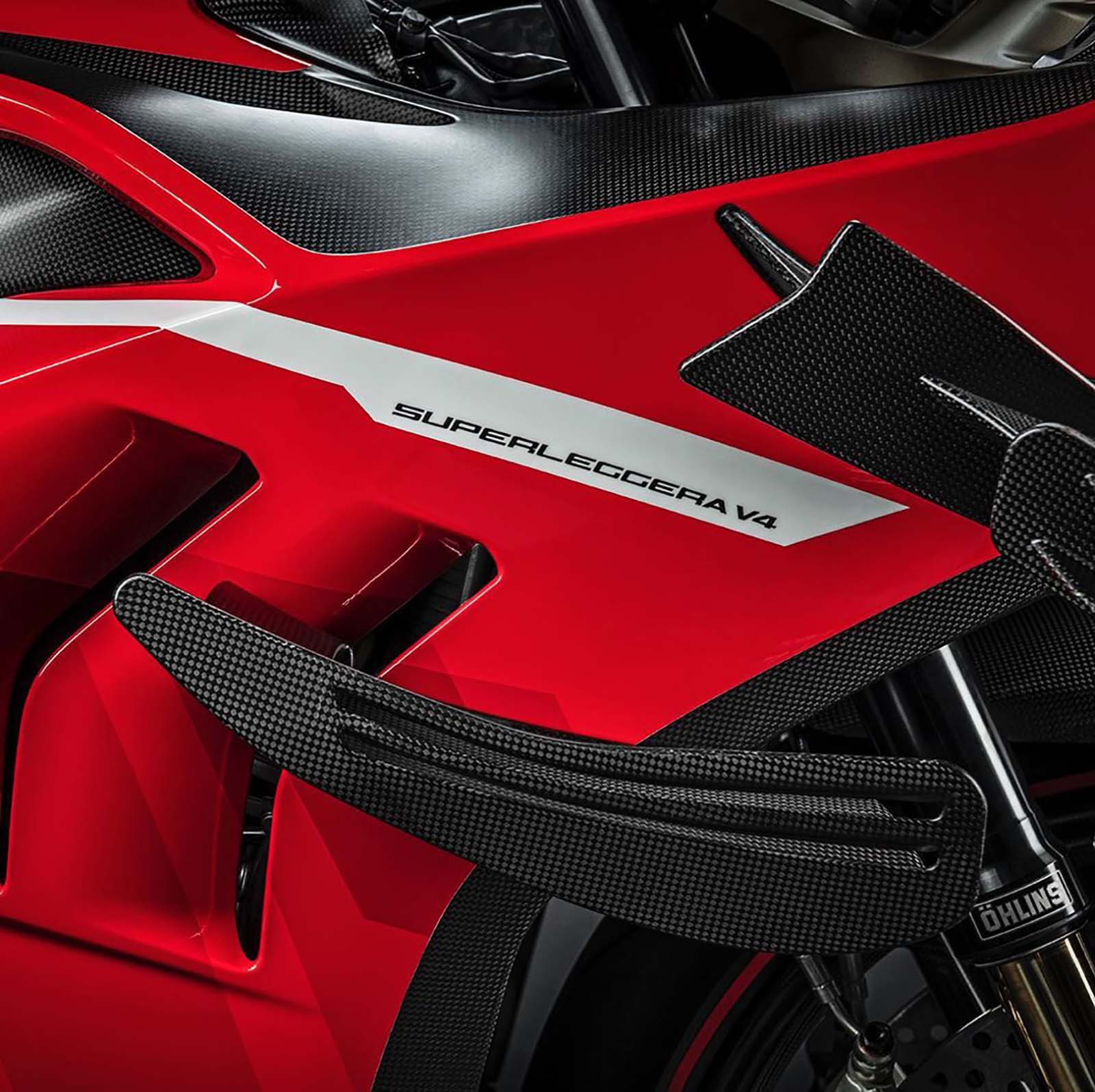 1600x1596 Here Are the First Photo of the Ducati Superleggera V4 & Rubber