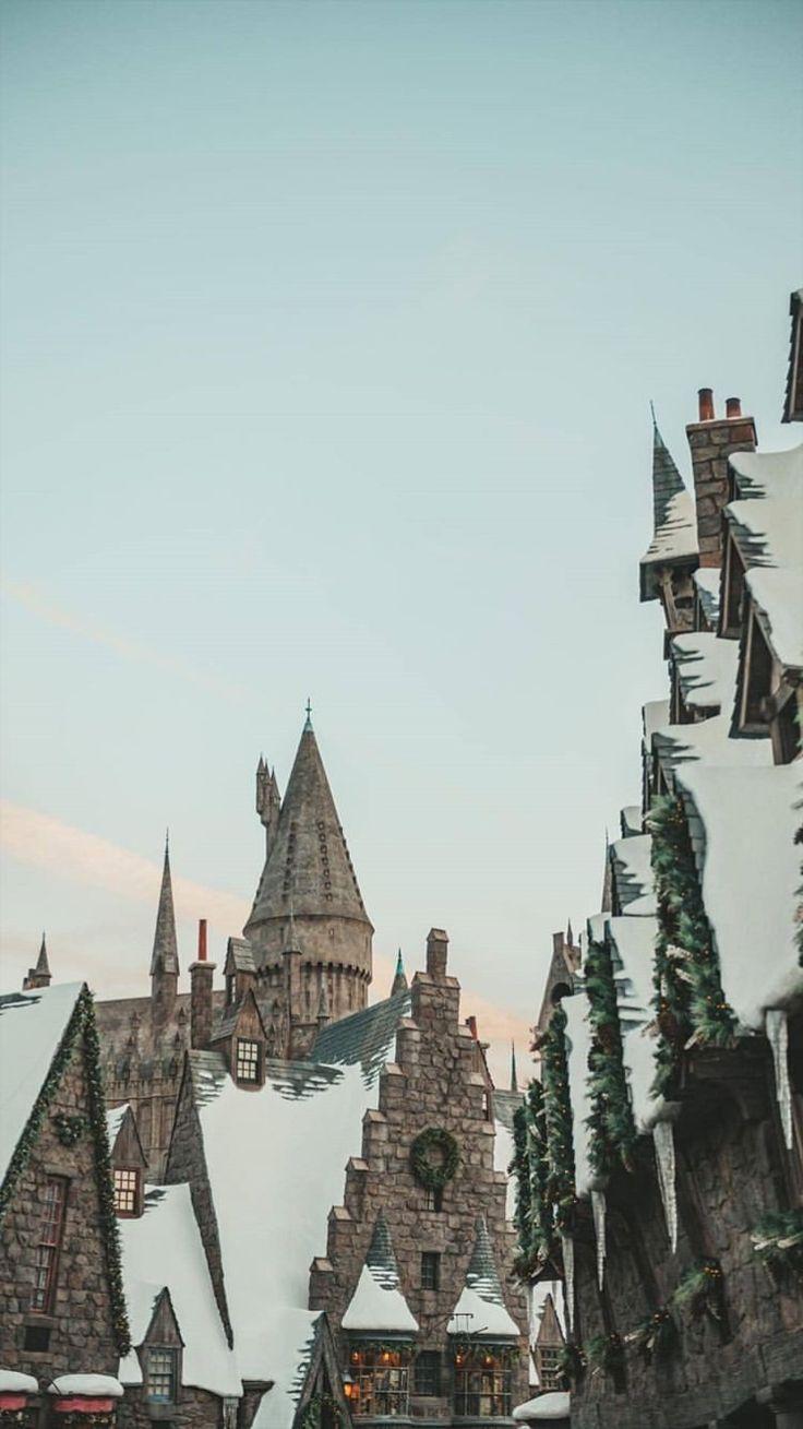 736x1309 Wizarding World. Movies wallpaper, Wallpaper paisagem, Fotografia de cidades