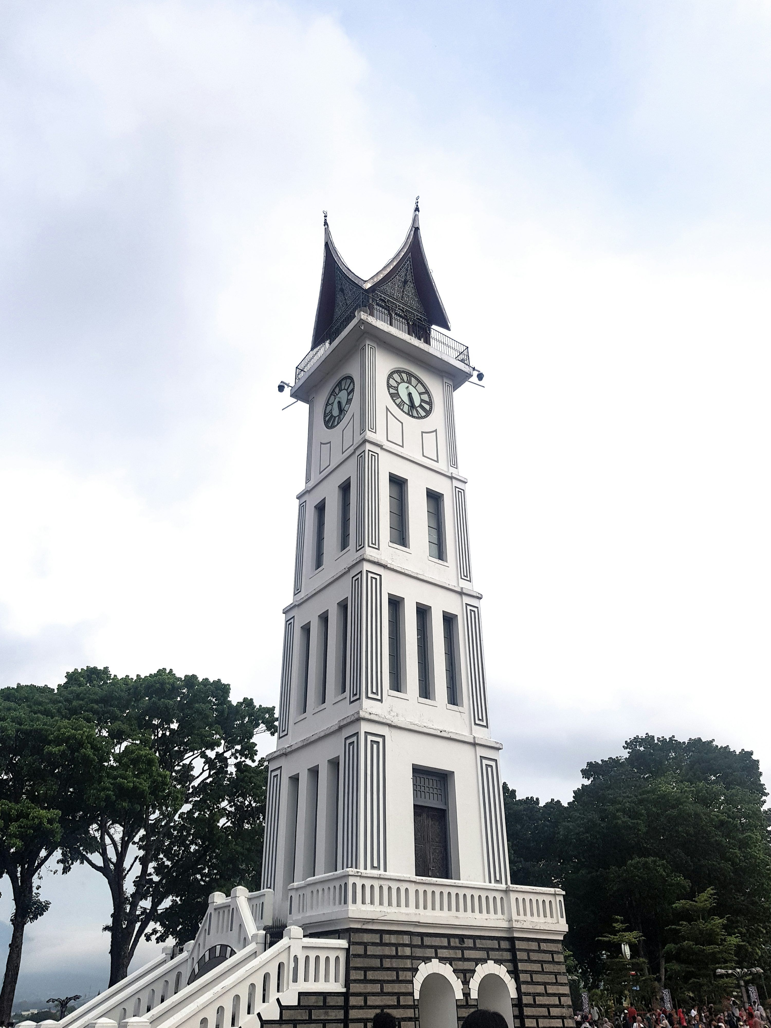 3000x4001 A clock tower on Jam Gadang photo