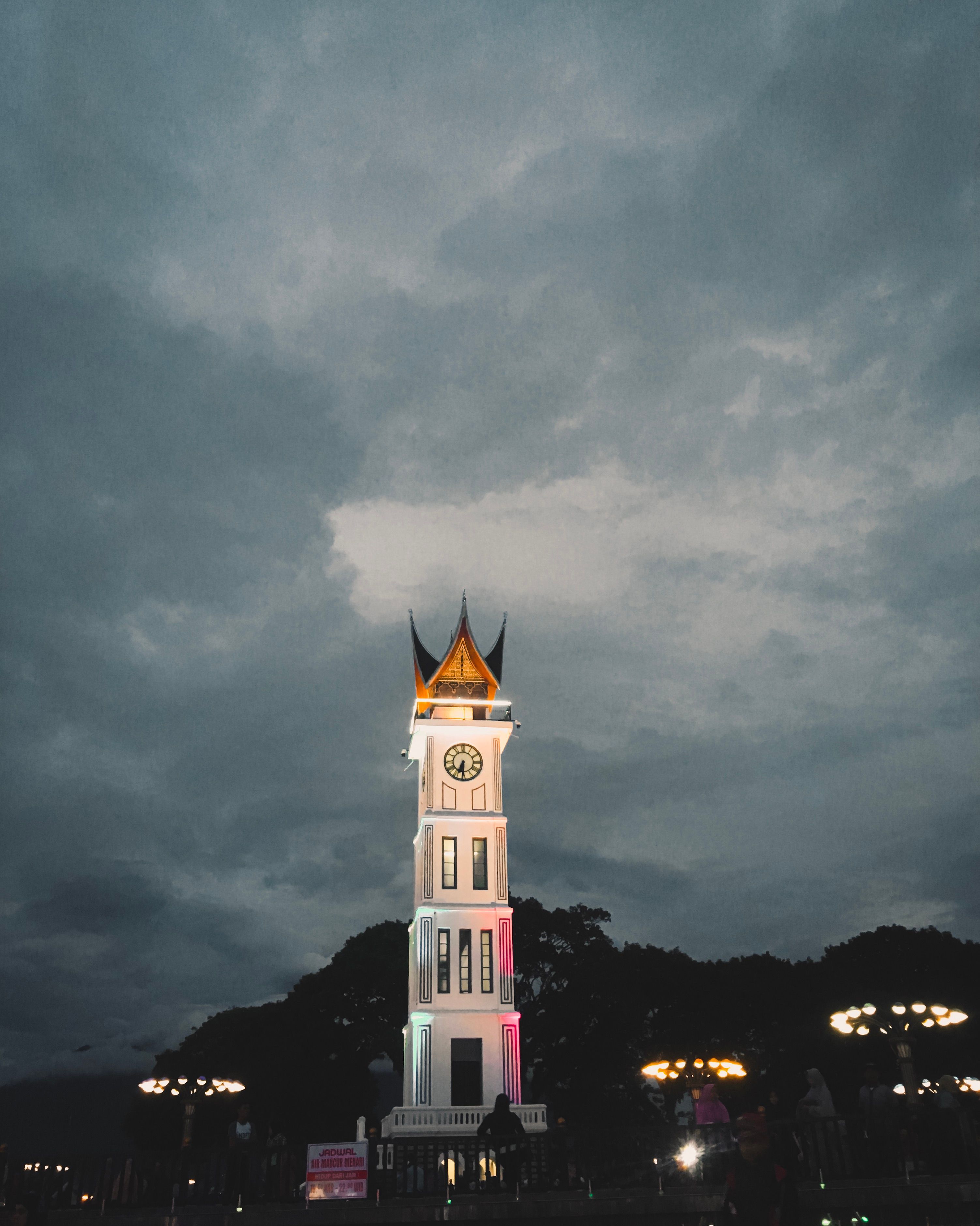 3005x3756 Jam Gadang Bukittinggi · Free