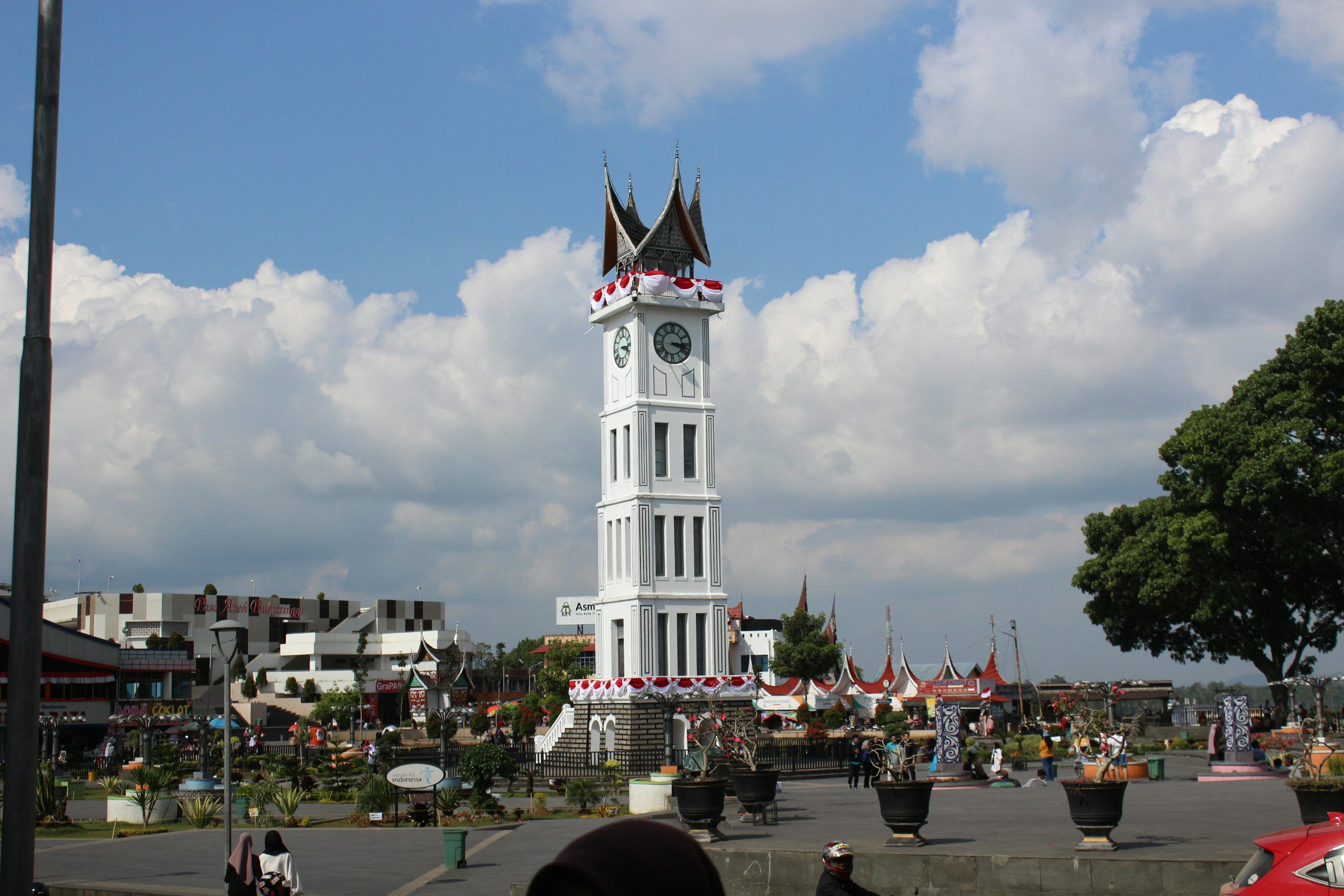 3000x2000 Jam Gadang Picture. Download Free Image