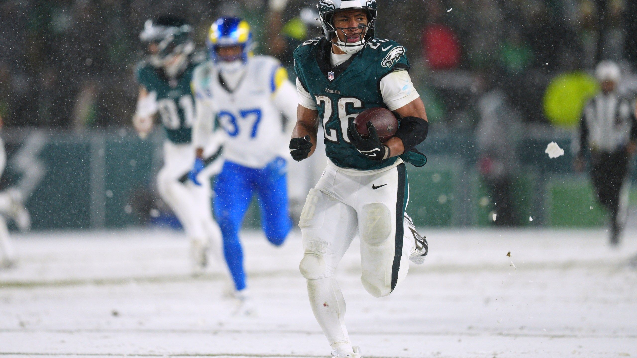 2560x1440 Saquon Barkley is running his way into the NFL record book, and possibly his 1st Super Bowl
