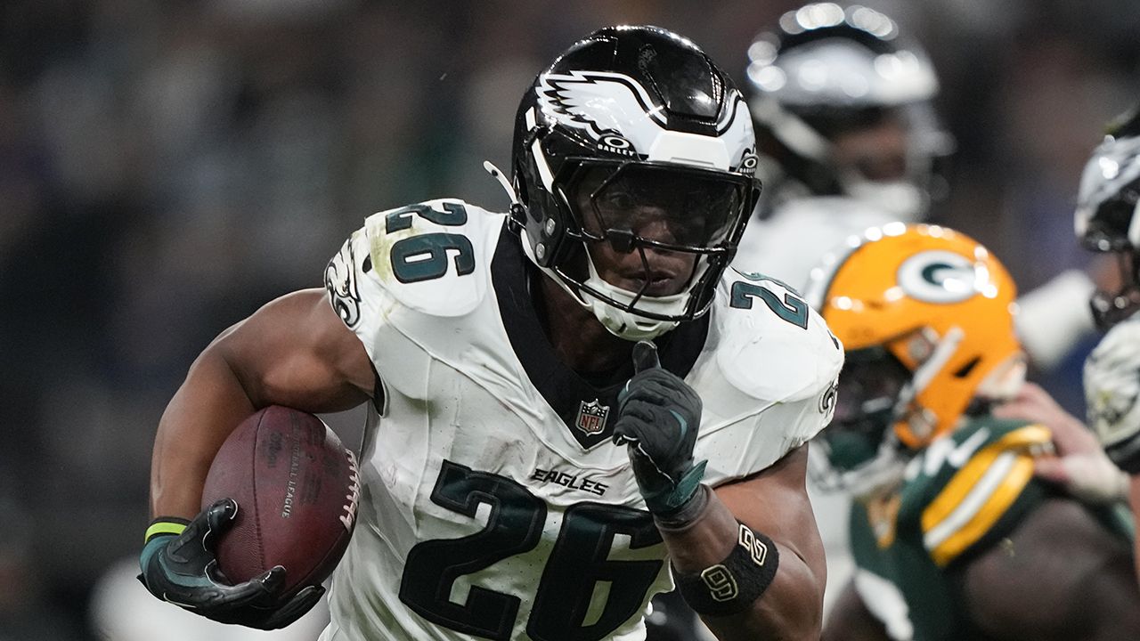1280x720 Saquon Barkley Scores 3 Touchdowns As Eagles Beat Packers 34 29 In Brazil