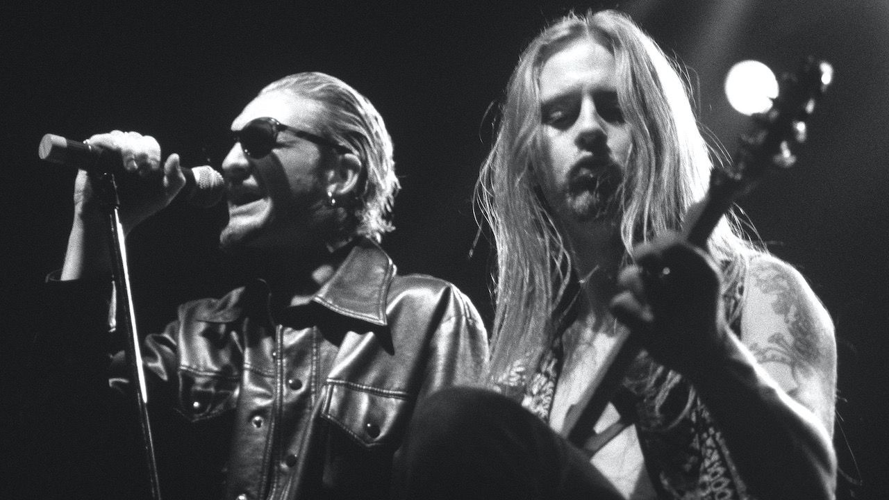 1280x720 Someone once called us The Satanic Everly Brothers”: Jerry Cantrell shares memories of his friend Layne Staley