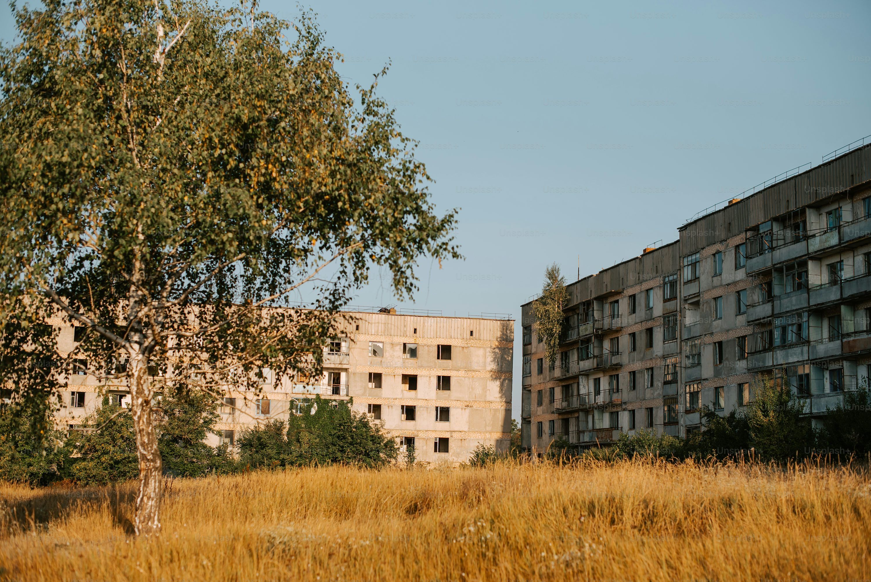 3000x2003 Soviet Architecture Wallpaper