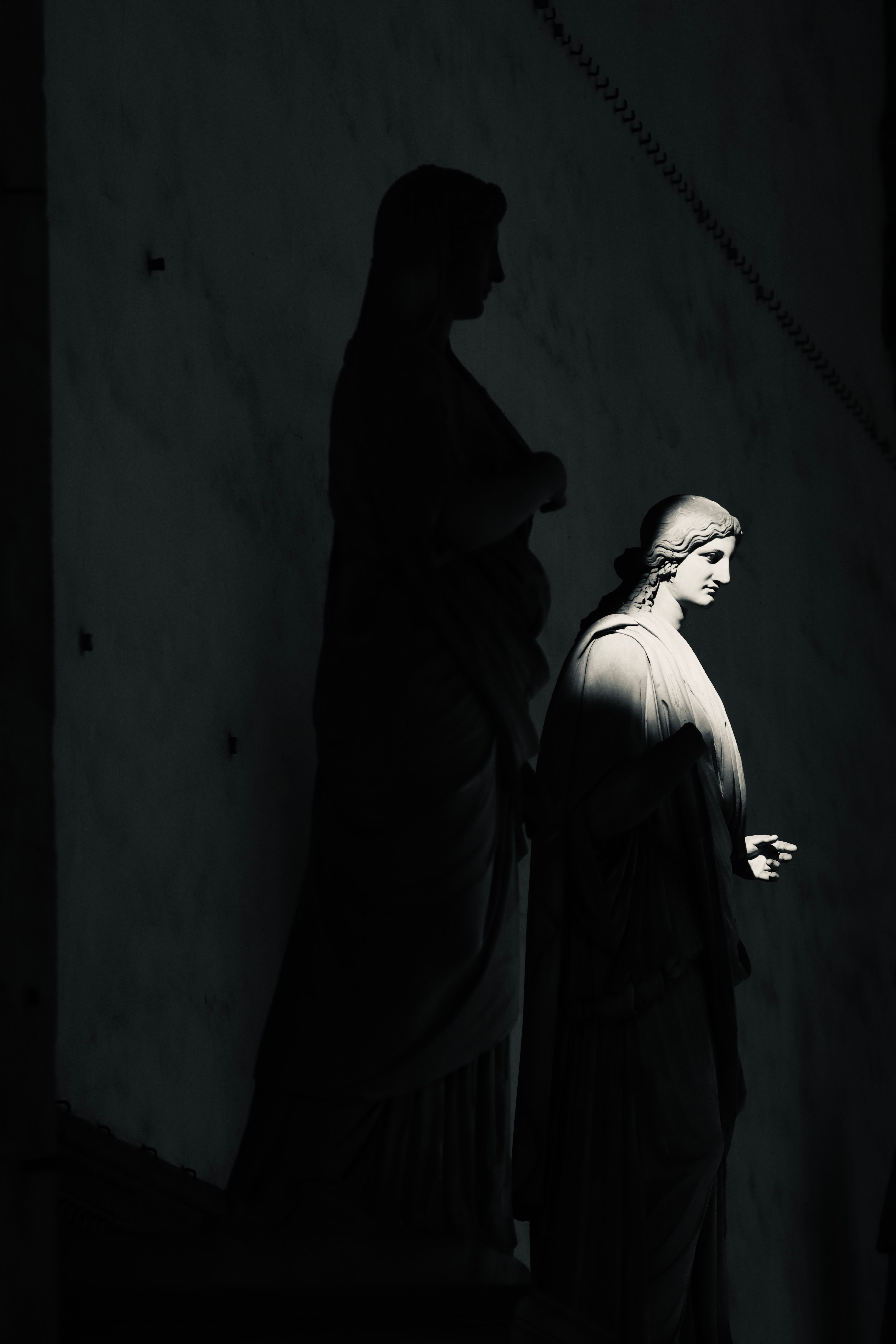 4640x6960 Dark Statue Photo, Download The BEST Free Dark Statue & HD Image